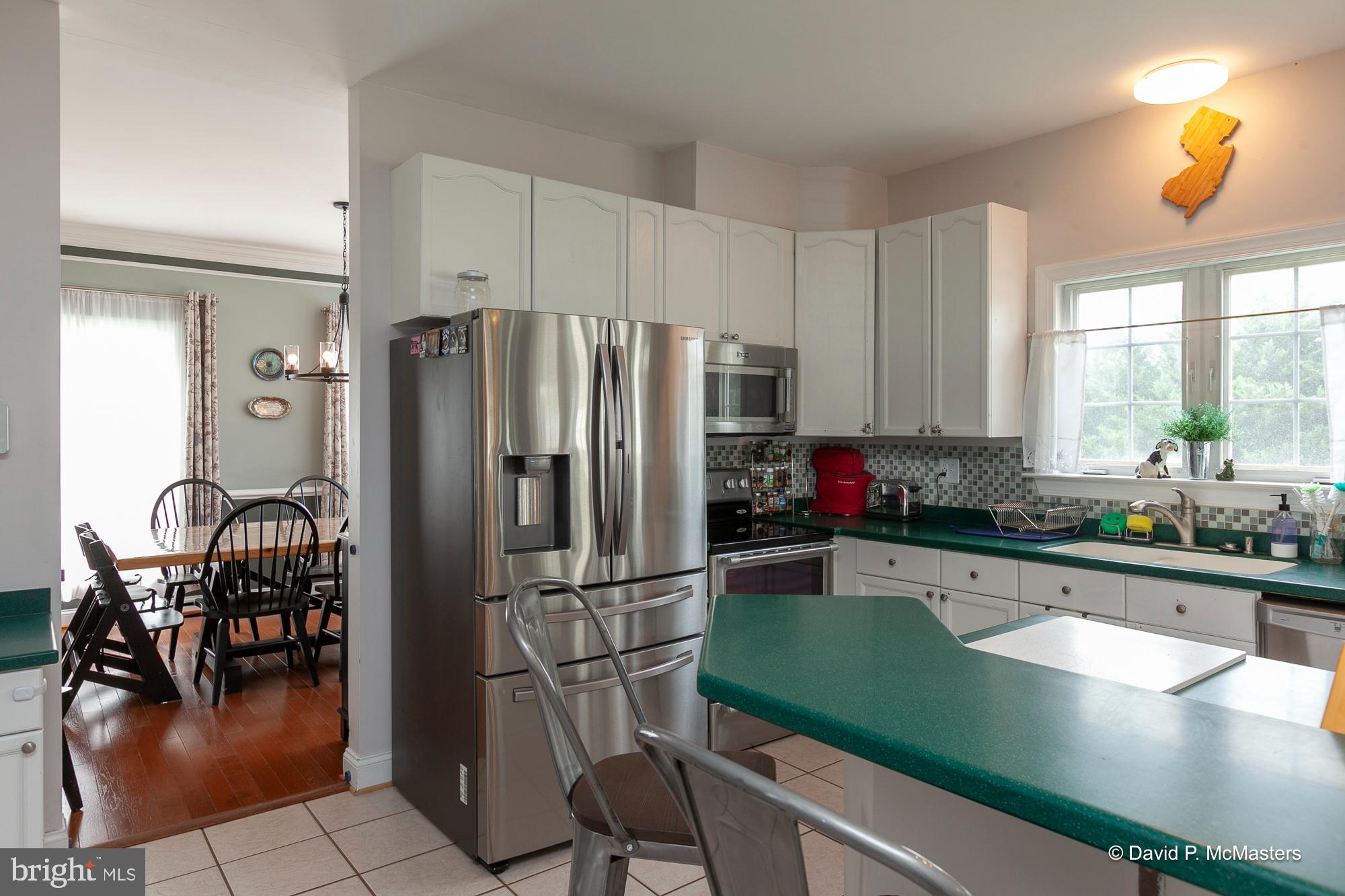 MEADOW BROOK - Residential