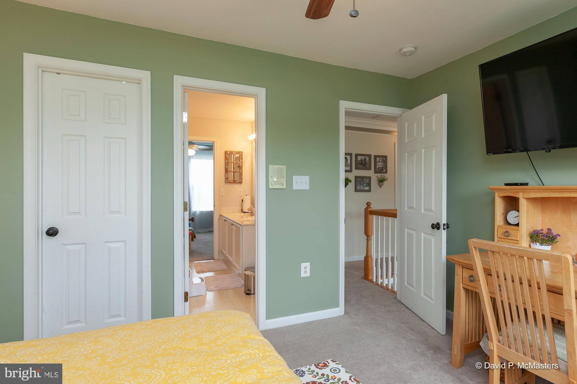 MEADOW BROOK - Residential