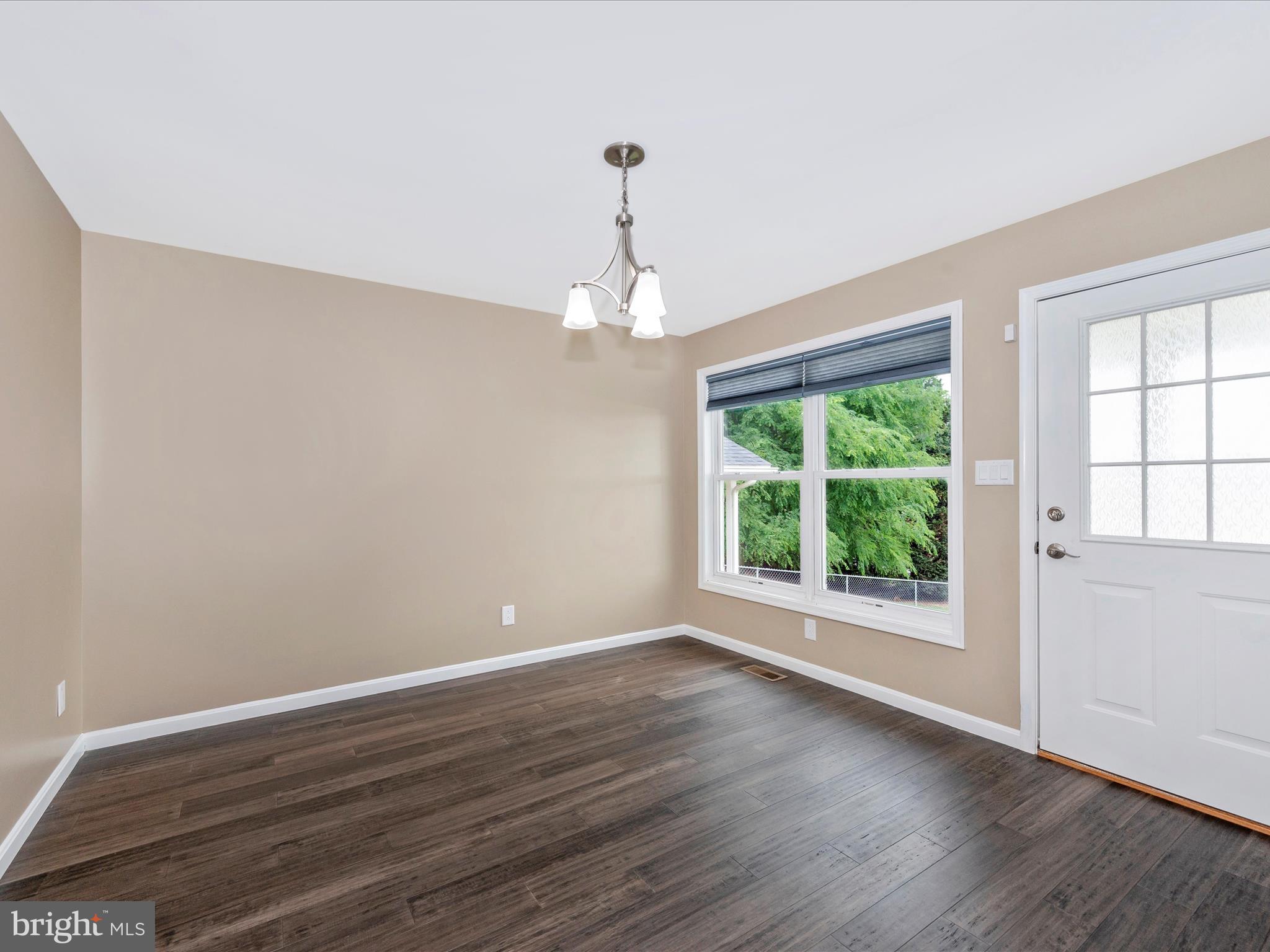 FOUNTAINVIEW - Residential