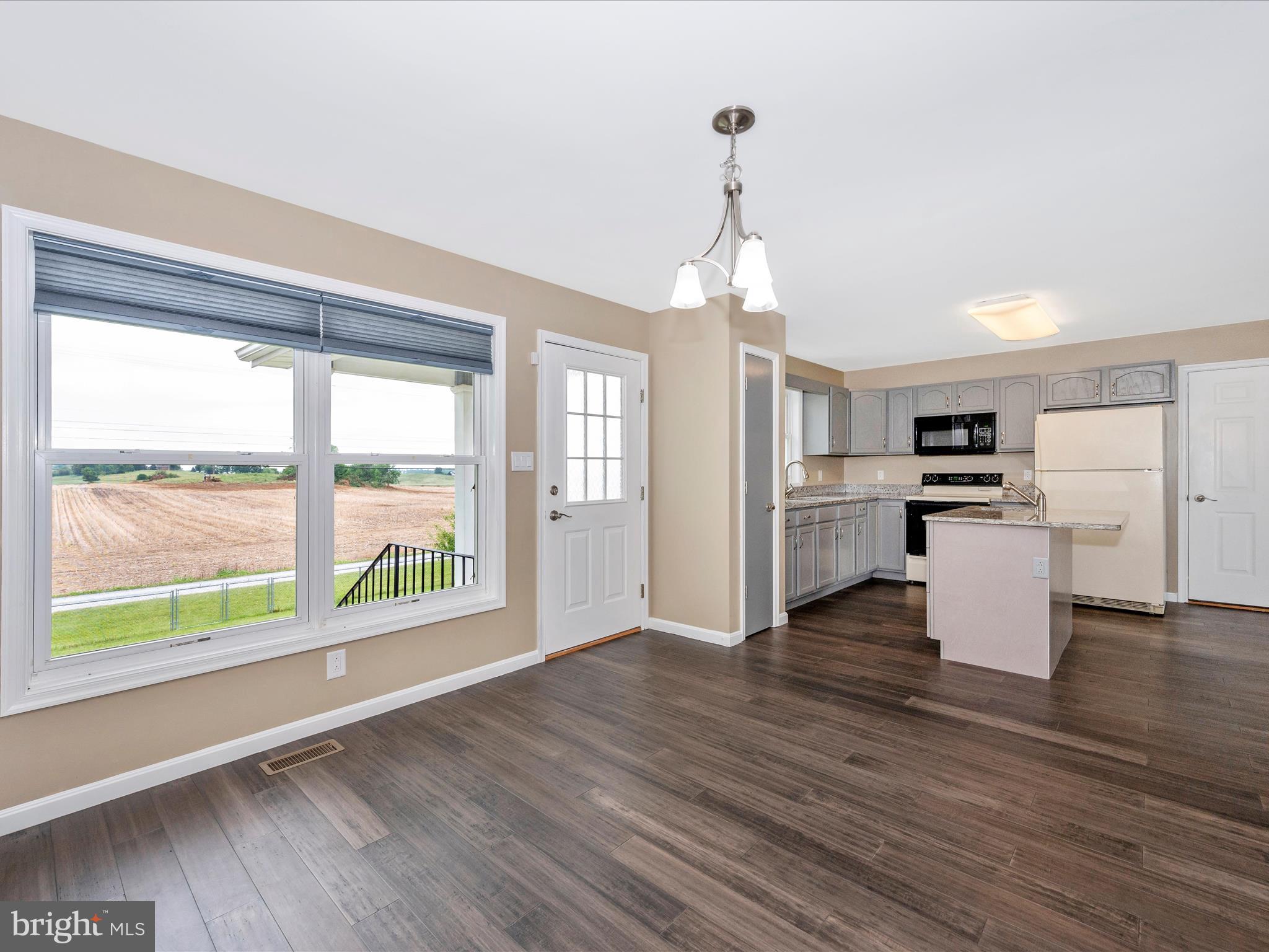 FOUNTAINVIEW - Residential