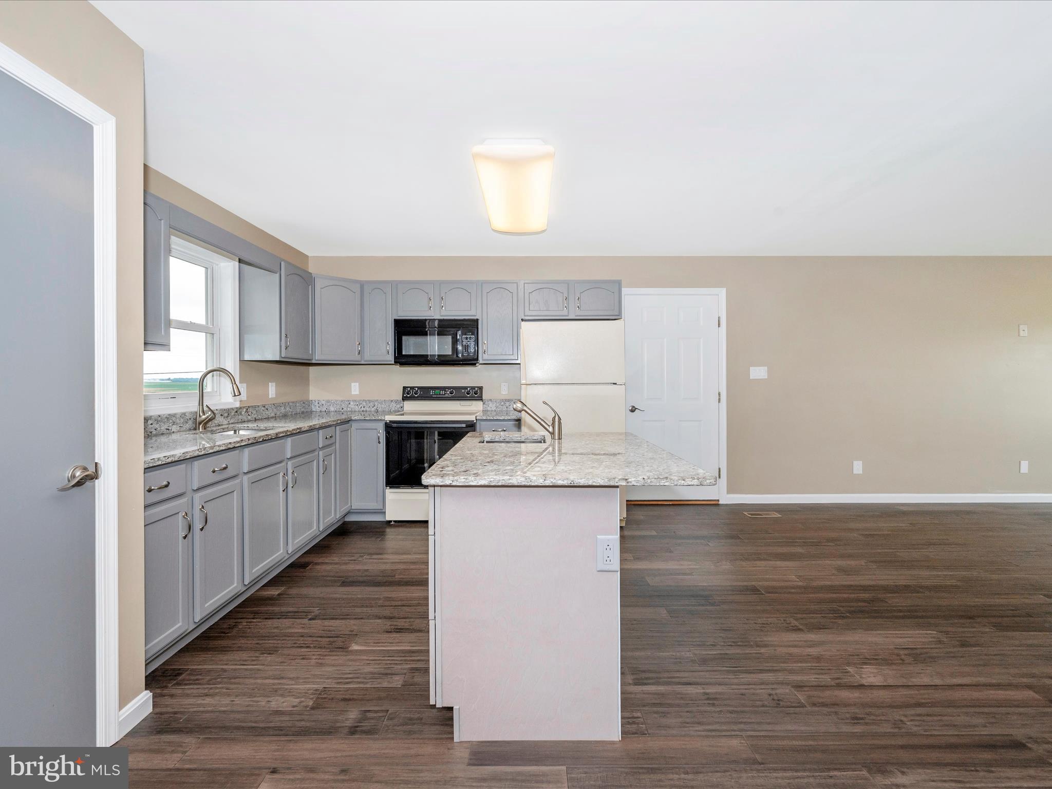 FOUNTAINVIEW - Residential