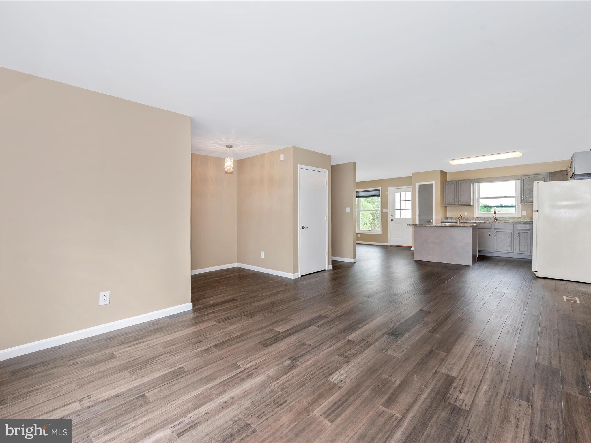 FOUNTAINVIEW - Residential