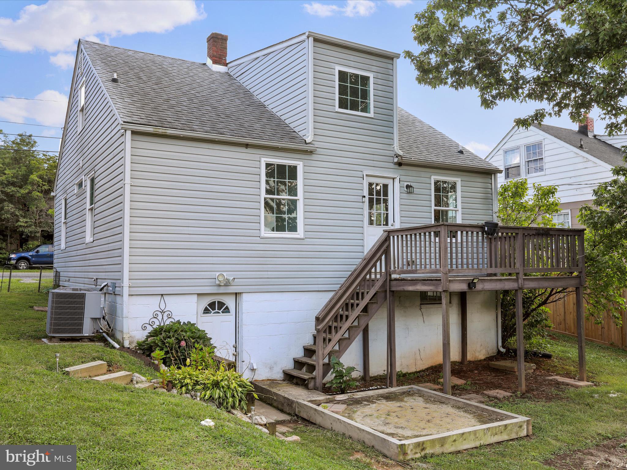2784 STRASBURG ROAD