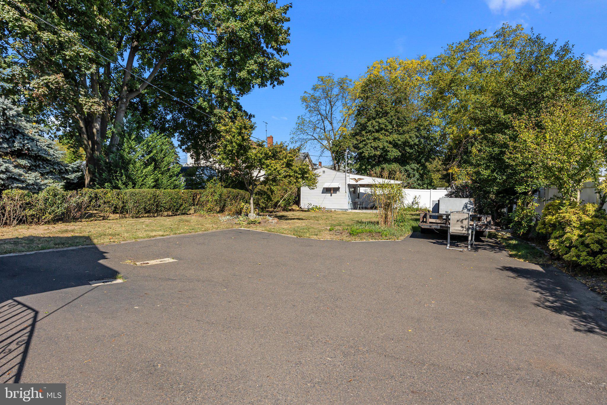 LANGHORNE MANOR - Residential