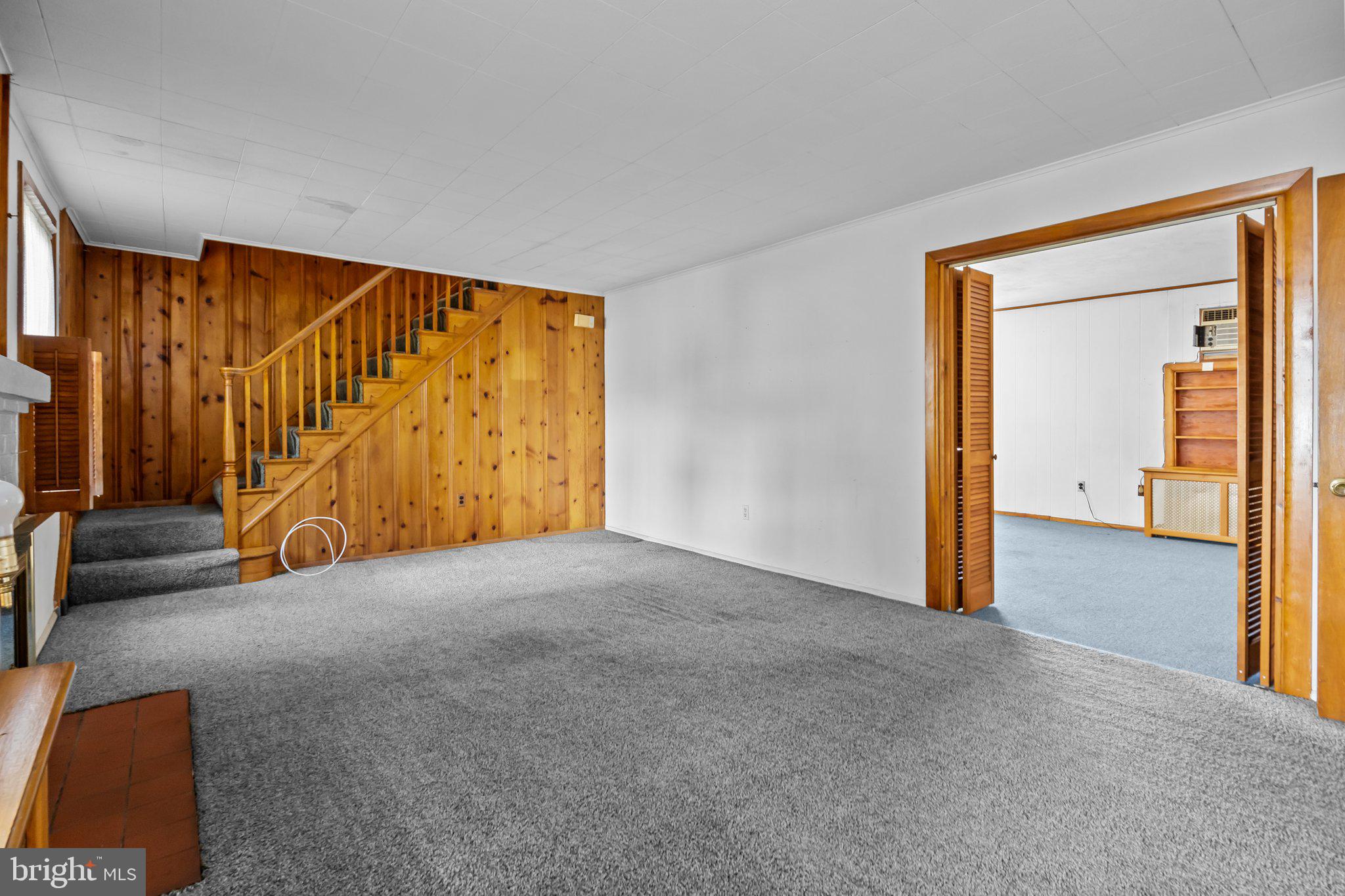 LANGHORNE MANOR - Residential