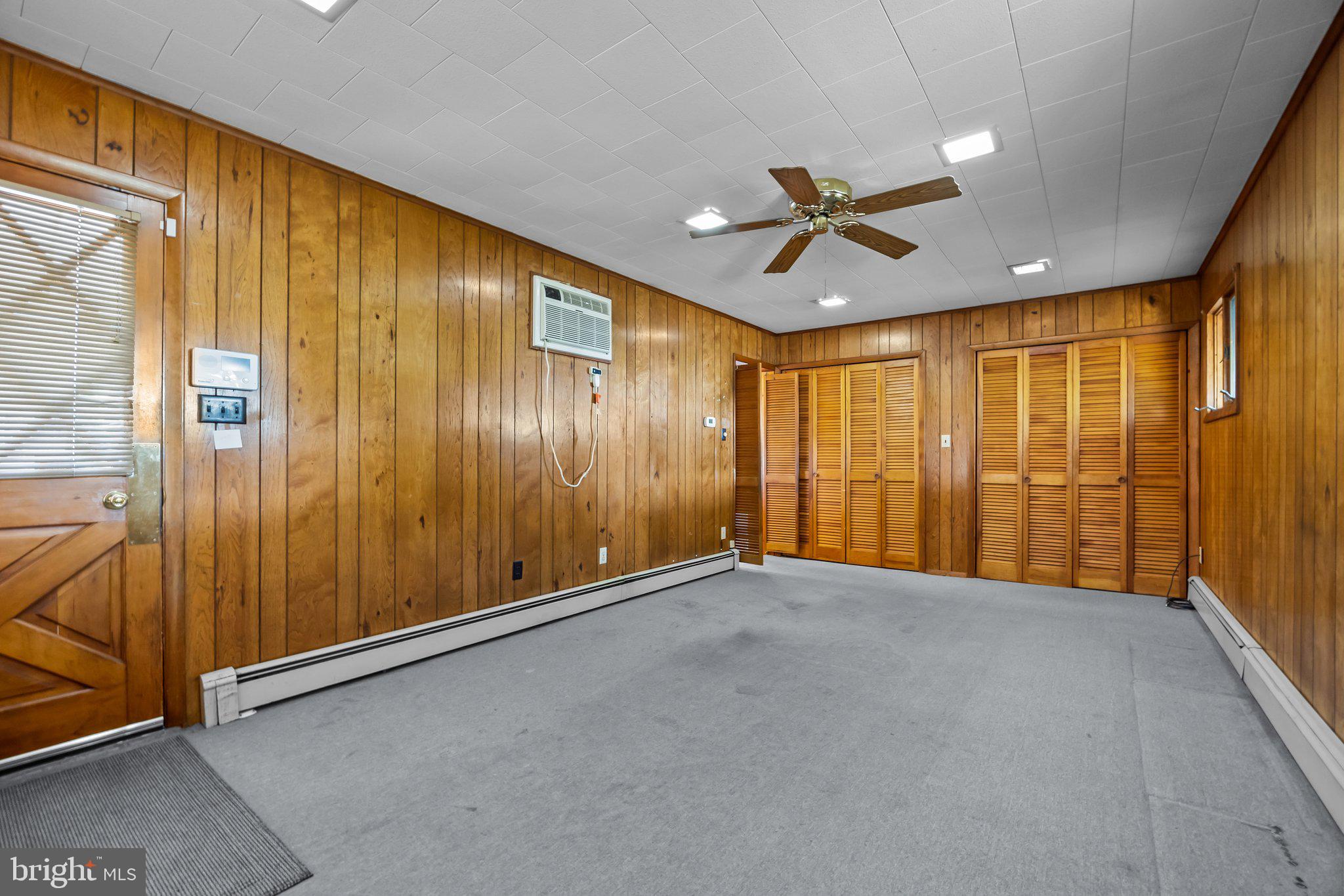 LANGHORNE MANOR - Residential