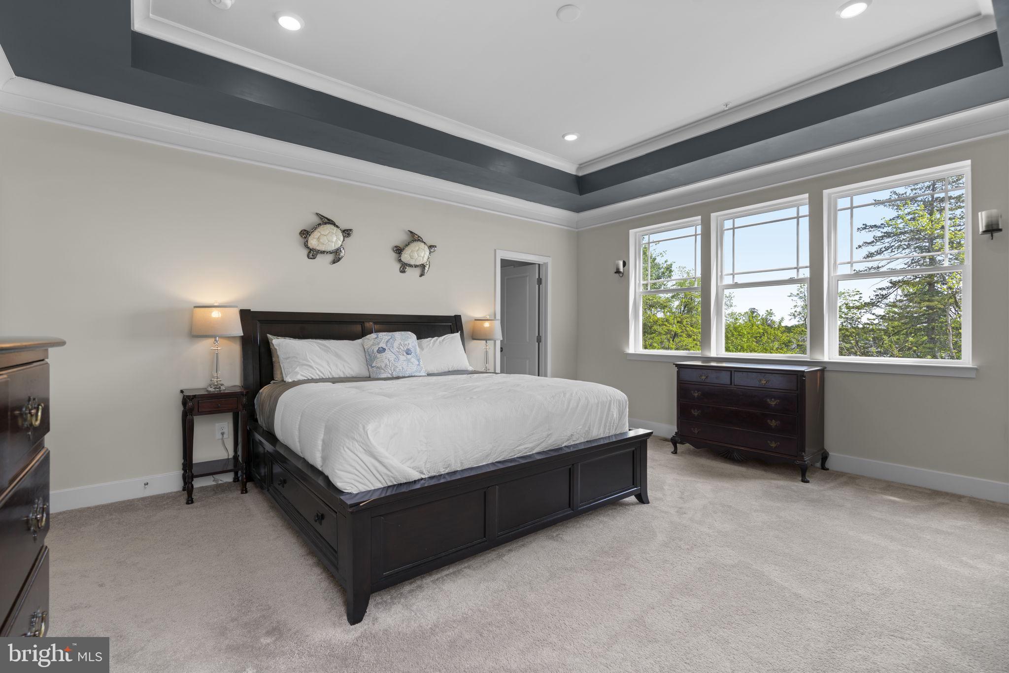 WATER'S LANDING - Residential