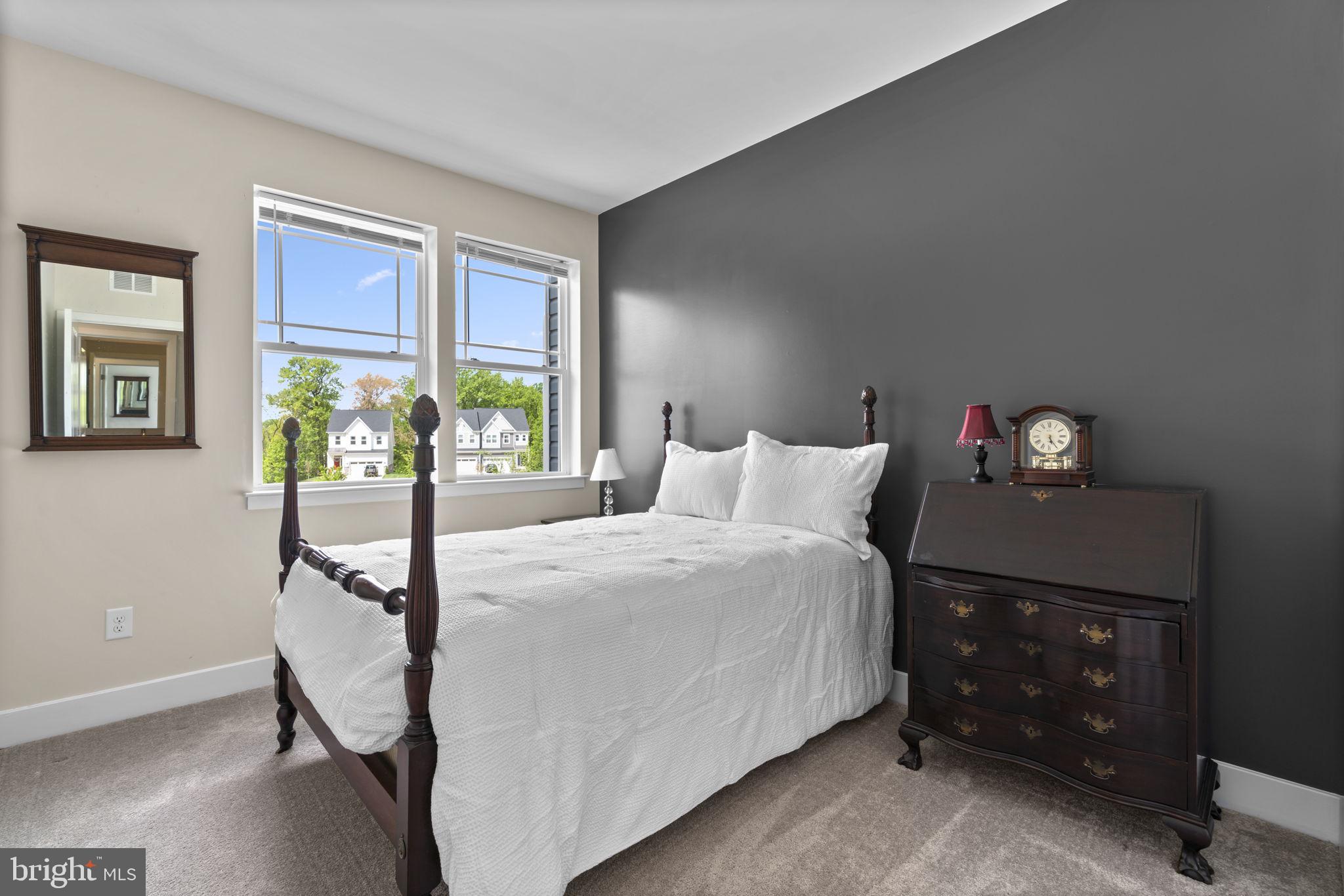 WATER'S LANDING - Residential