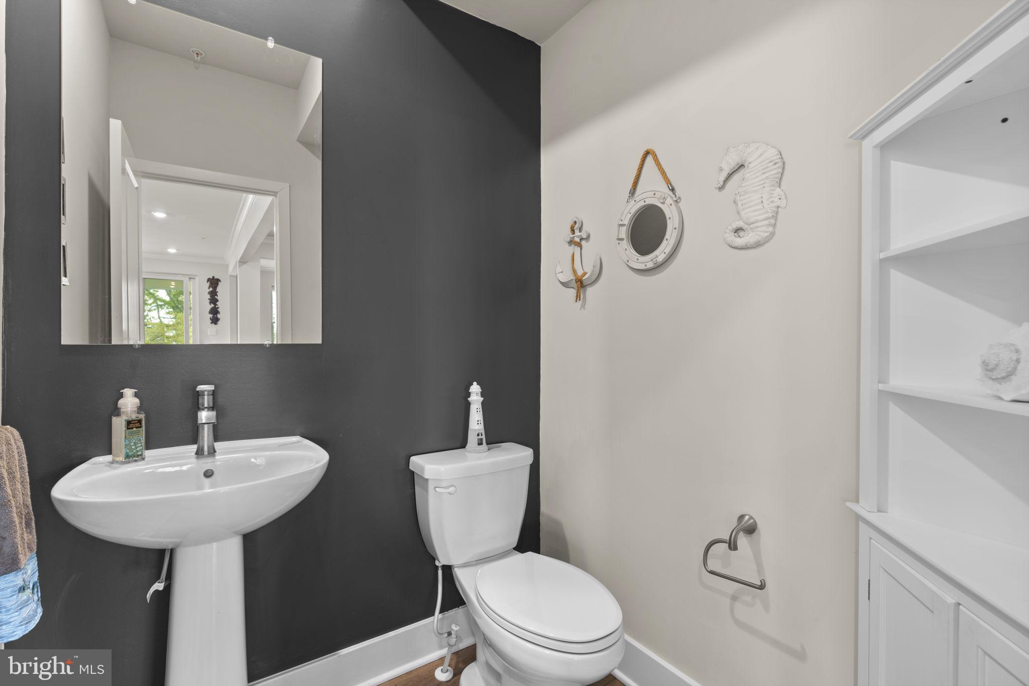 WATER'S LANDING - Residential