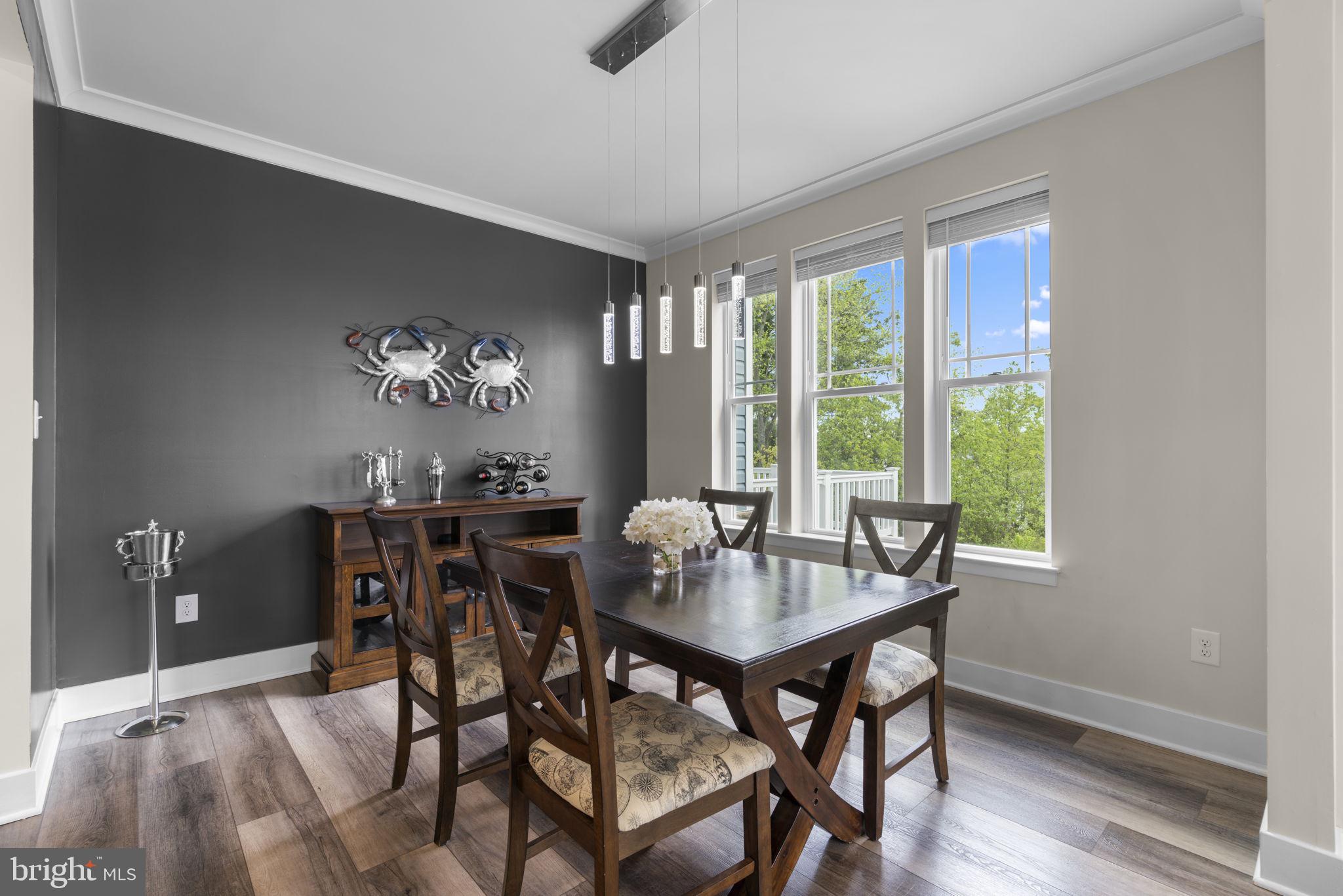 WATER'S LANDING - Residential