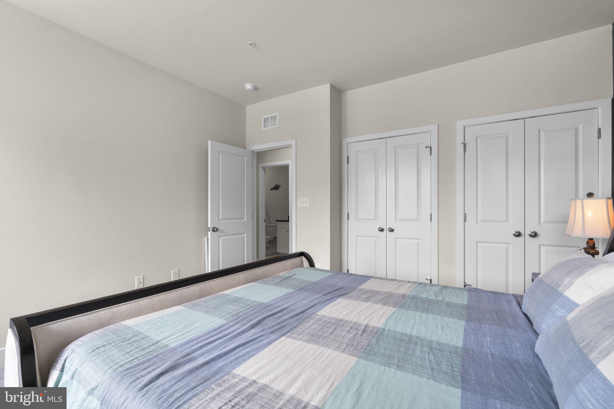 WATER'S LANDING - Residential