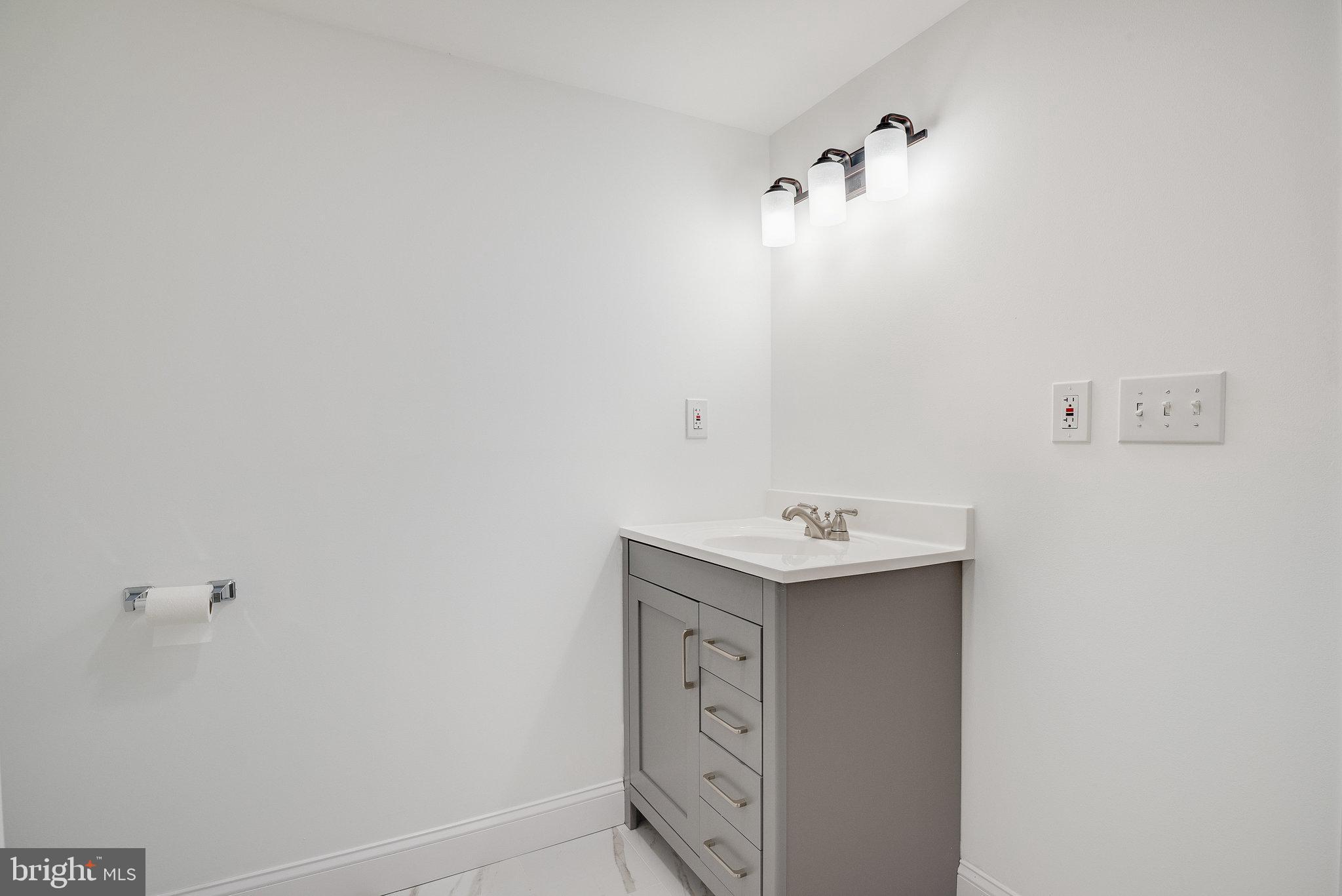 BLUE PONDS - Residential