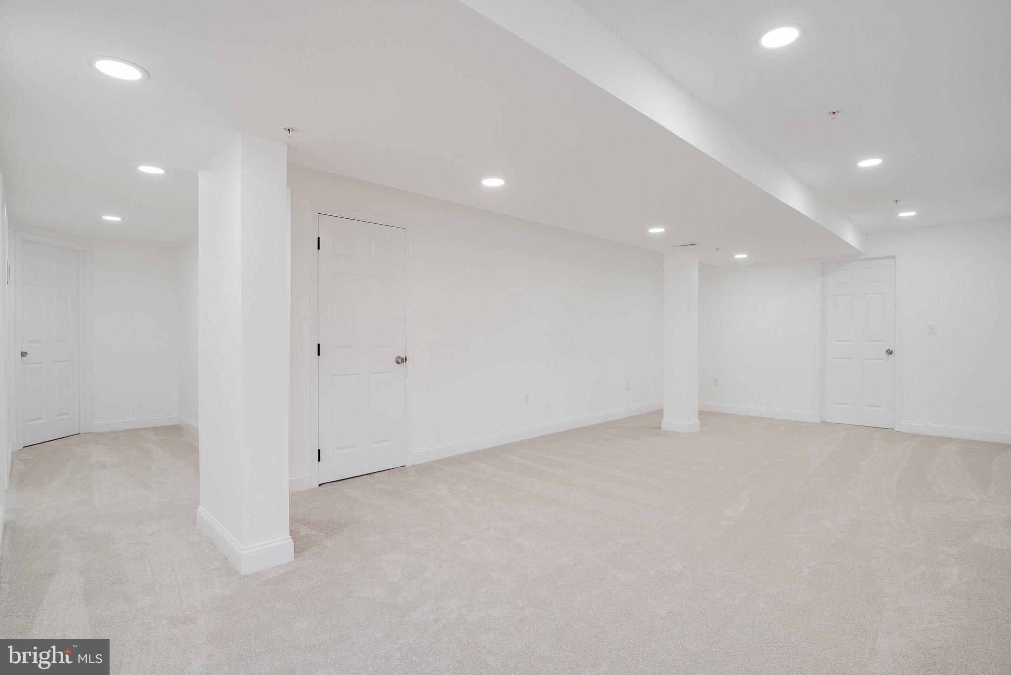 BLUE PONDS - Residential