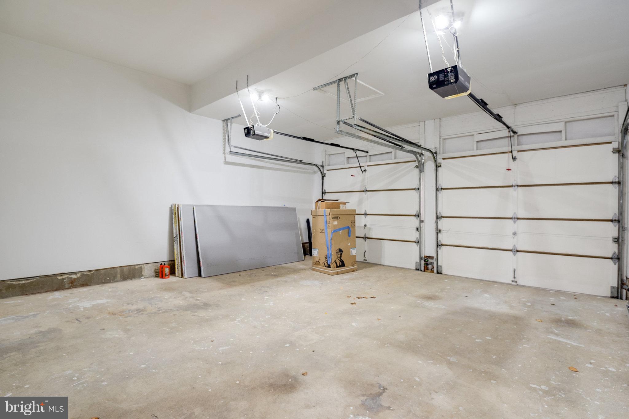 BLUE PONDS - Residential