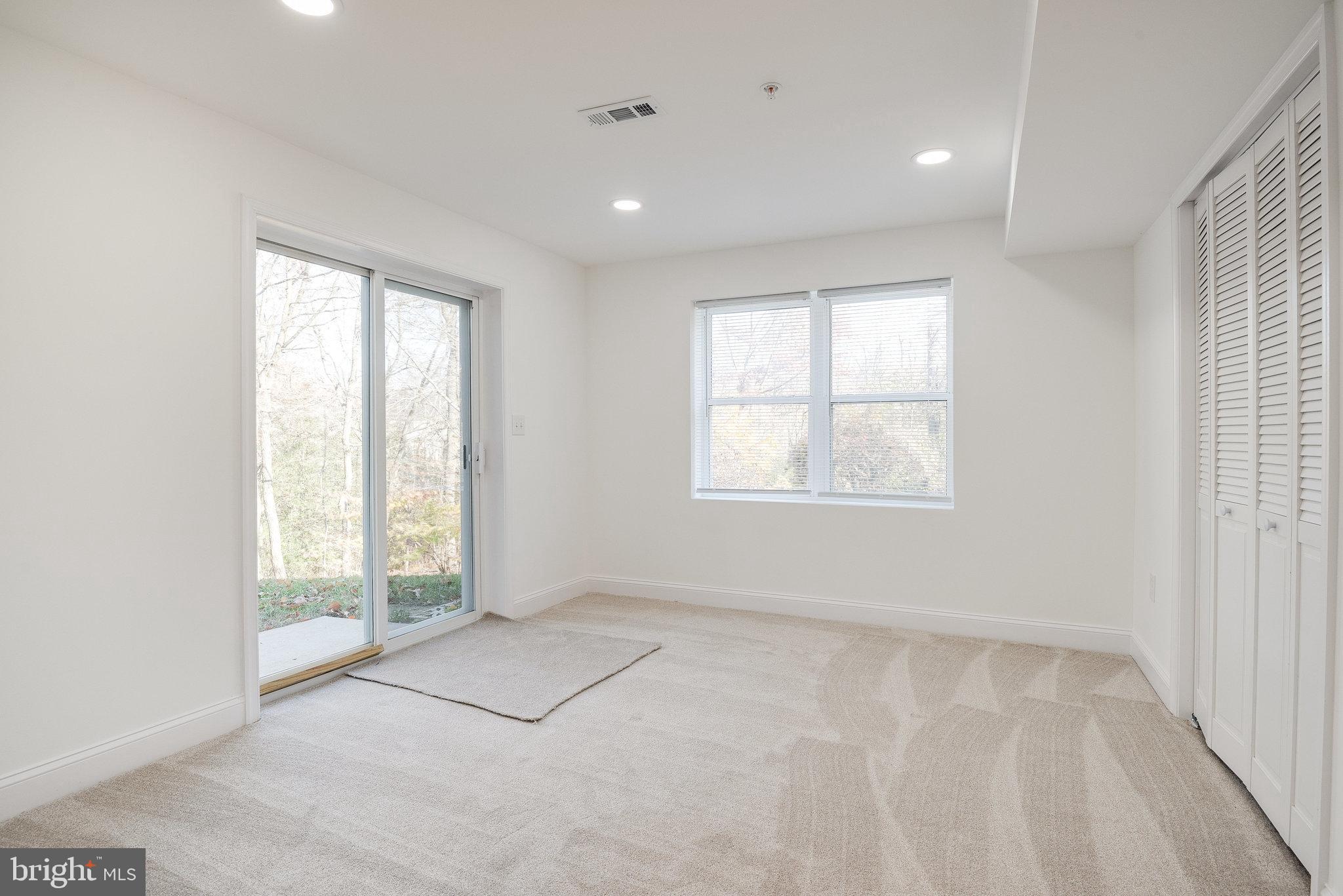 BLUE PONDS - Residential