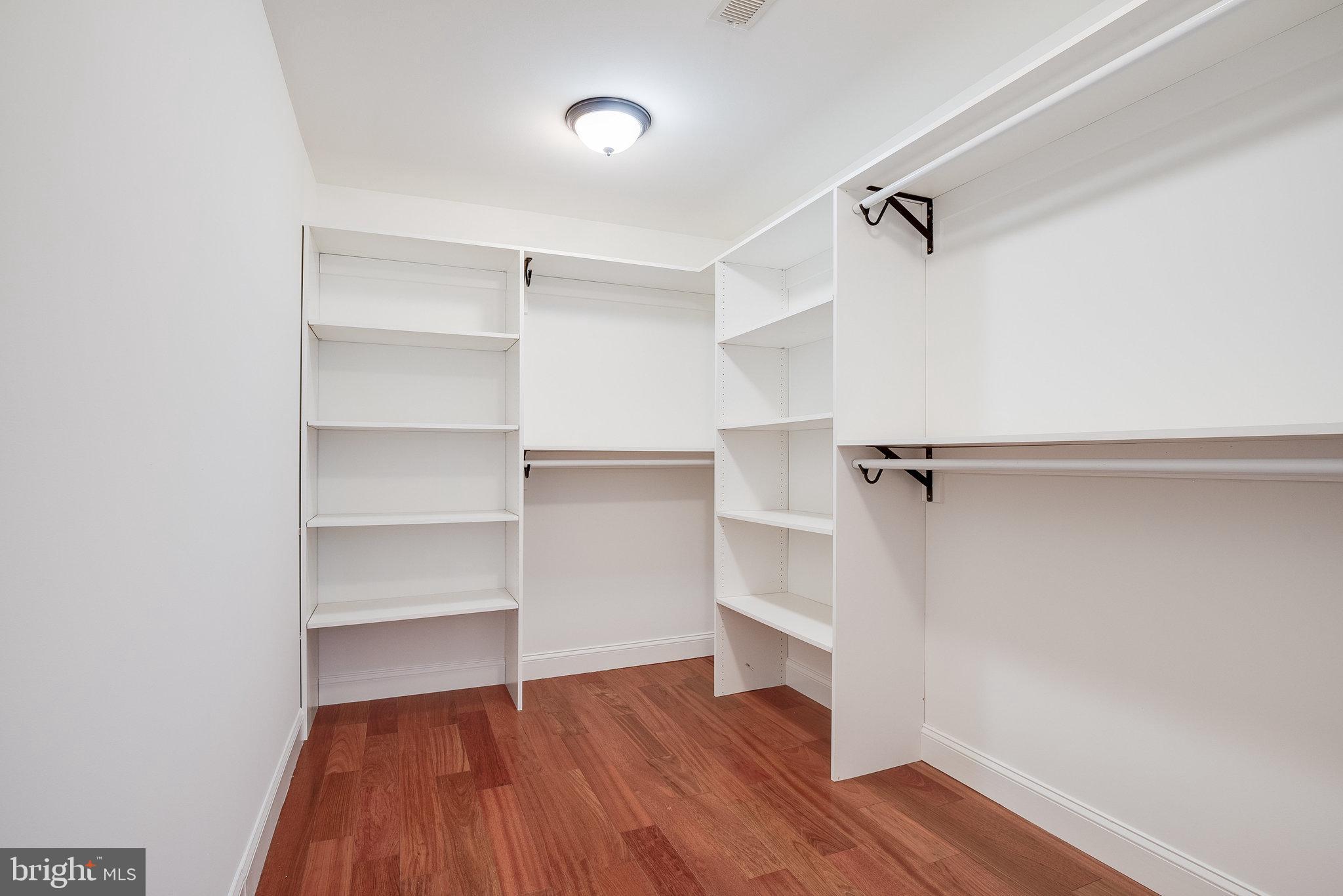 BLUE PONDS - Residential