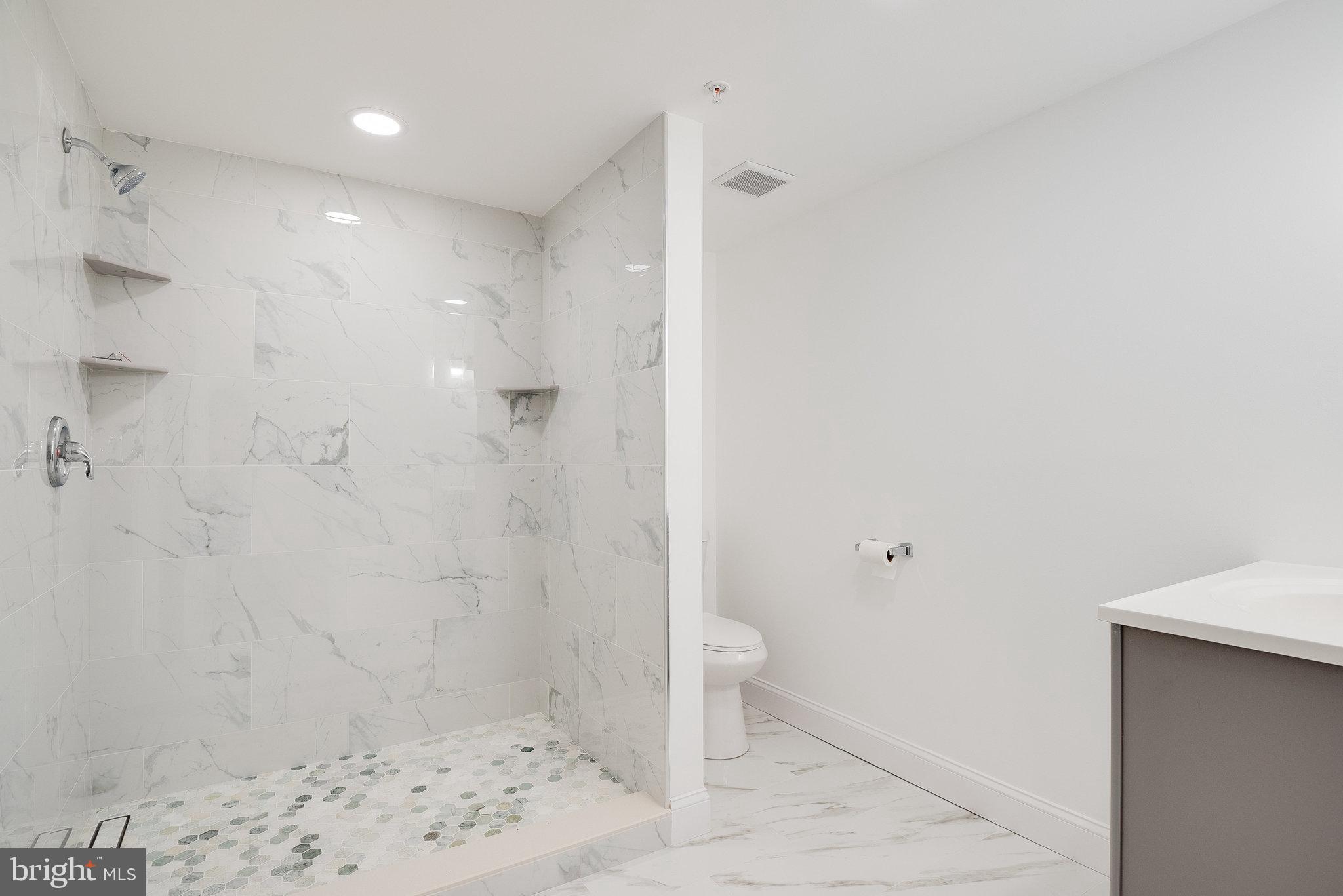 BLUE PONDS - Residential