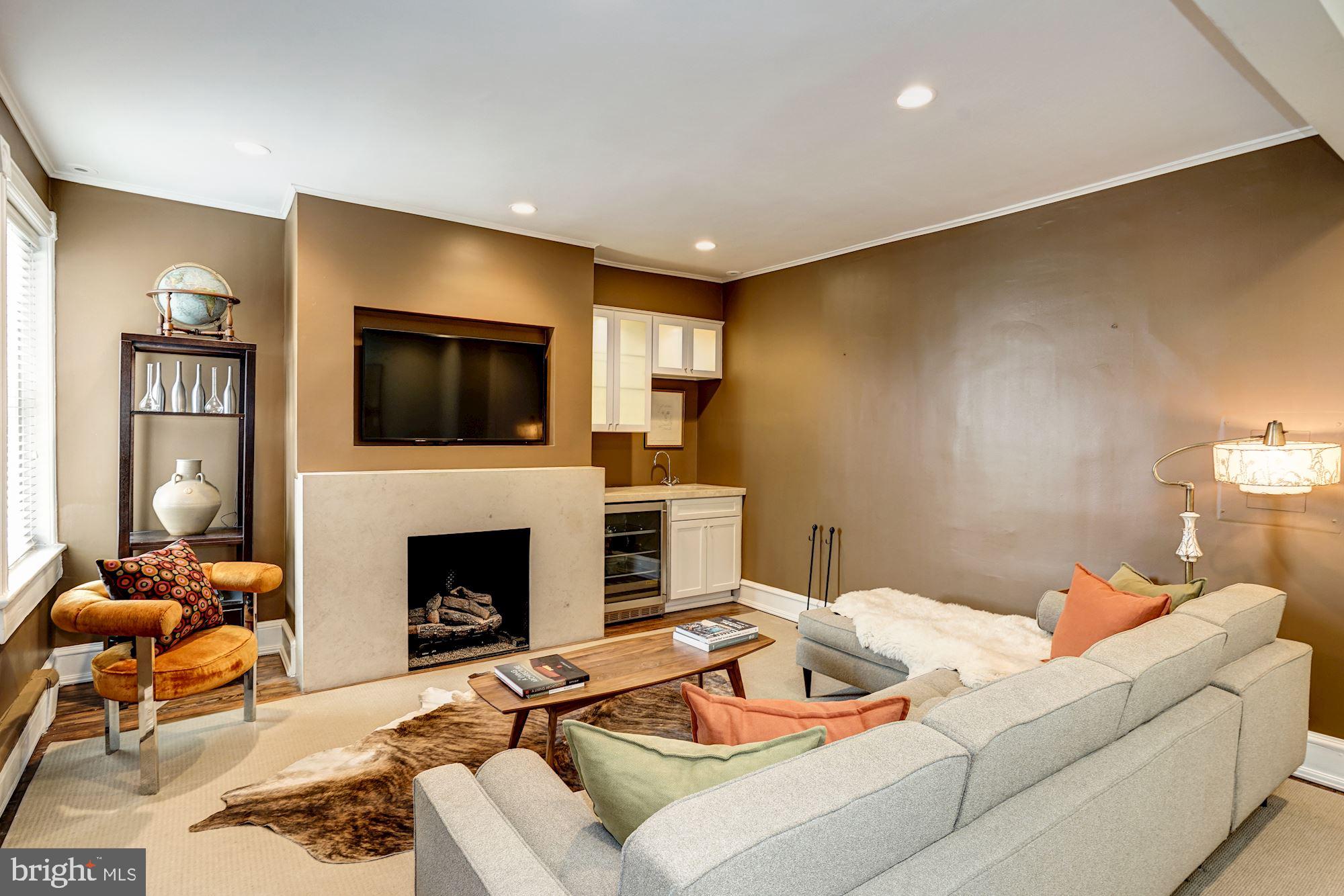 LOGAN - Residential