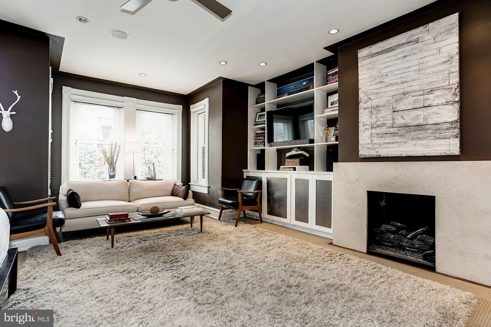 LOGAN - Residential