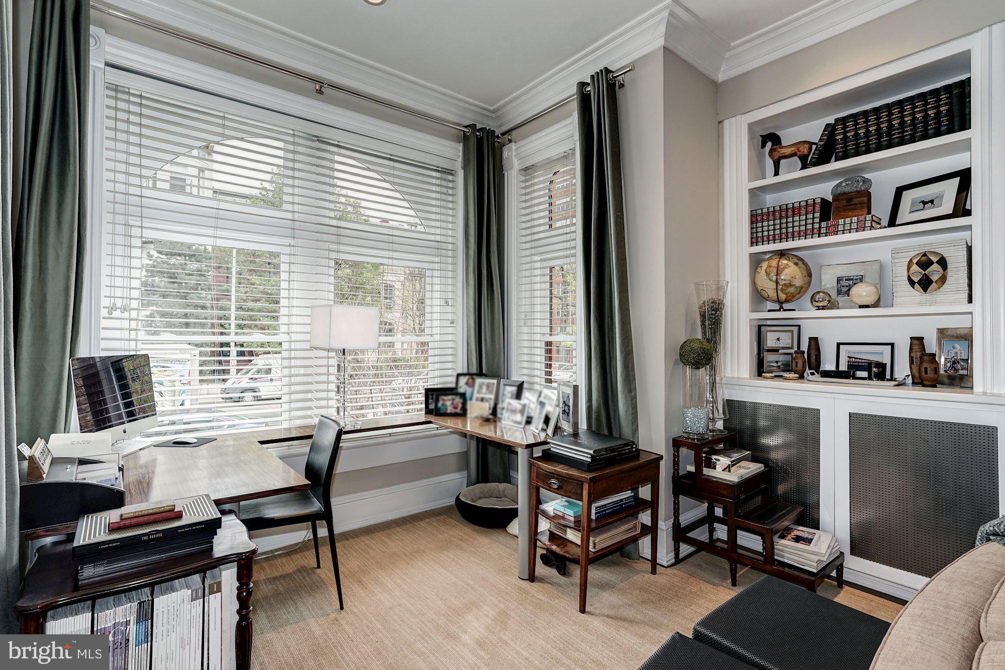 LOGAN - Residential