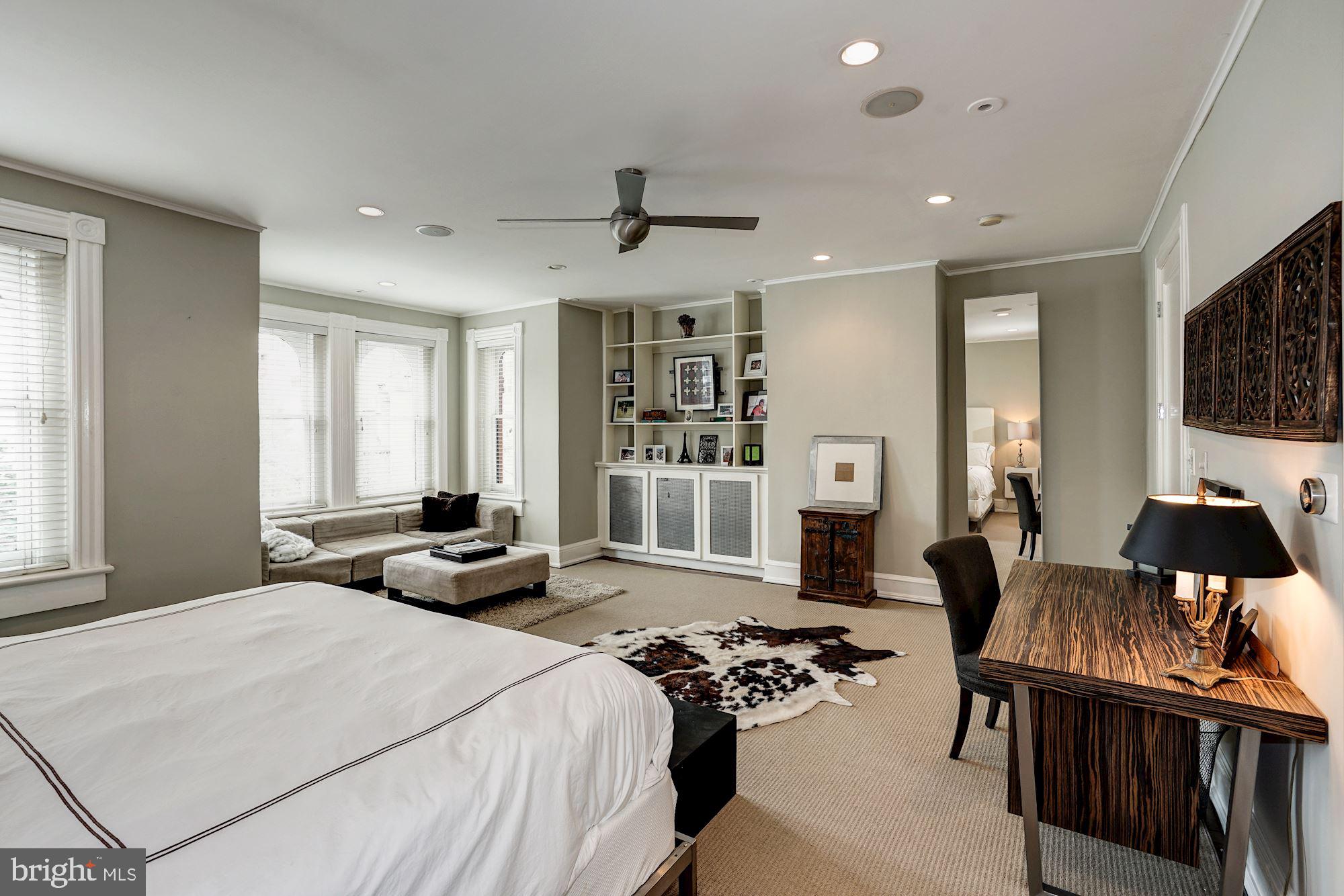 LOGAN - Residential