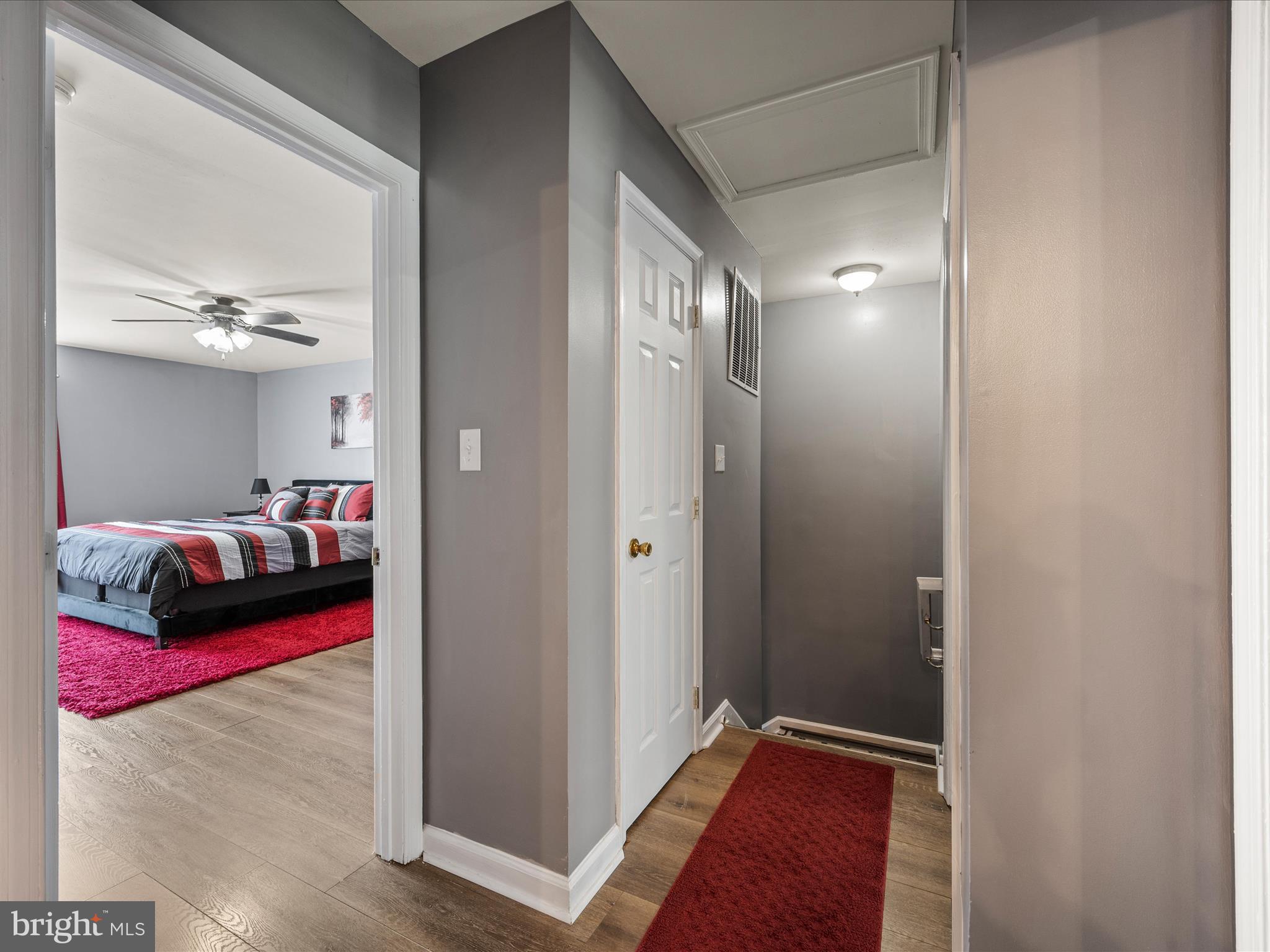 THE TOWNES OF INWOOD - Residential