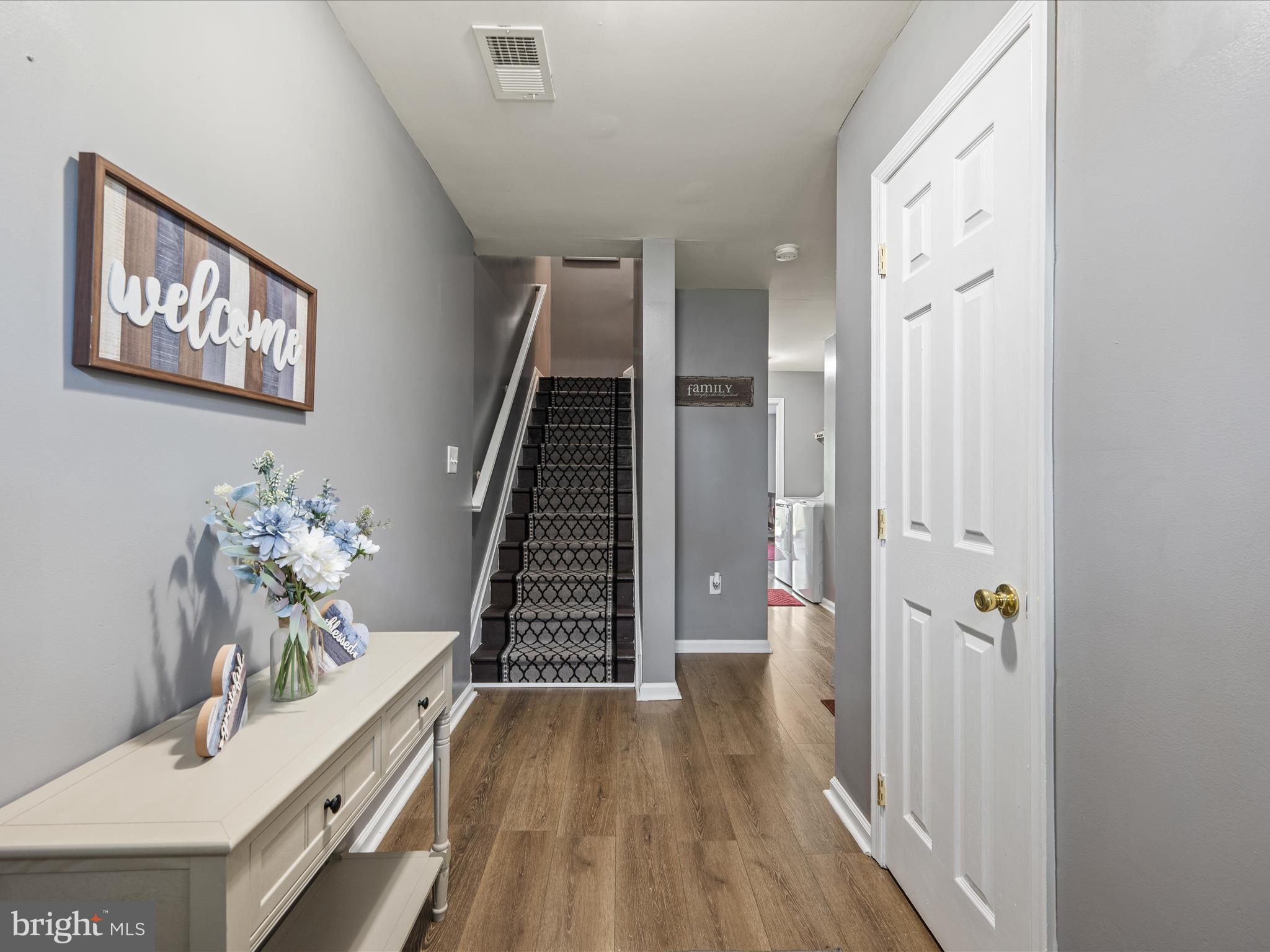 THE TOWNES OF INWOOD - Residential