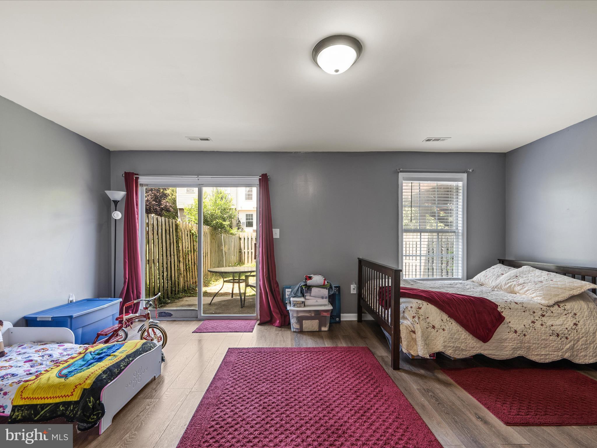 THE TOWNES OF INWOOD - Residential