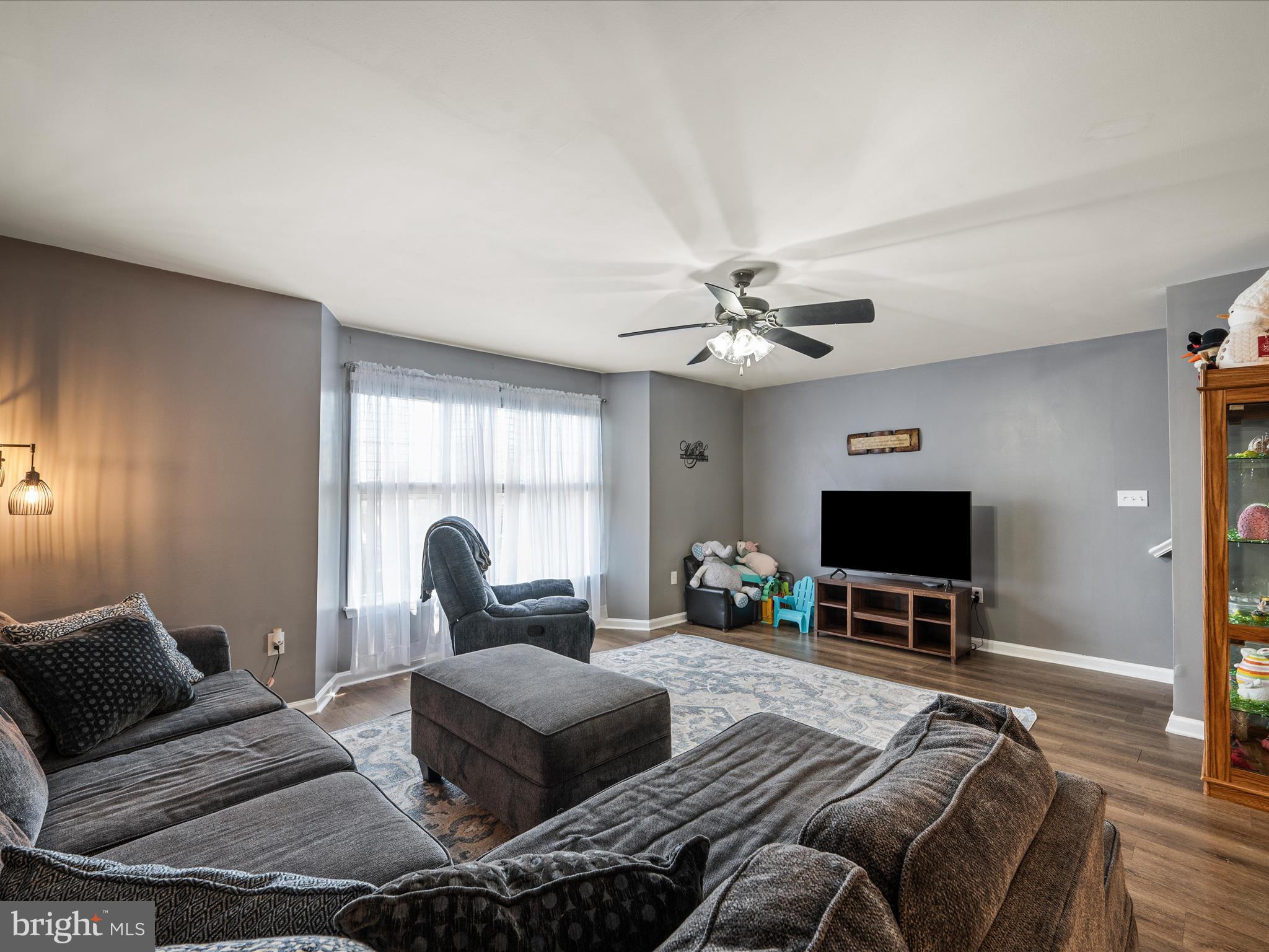 THE TOWNES OF INWOOD - Residential