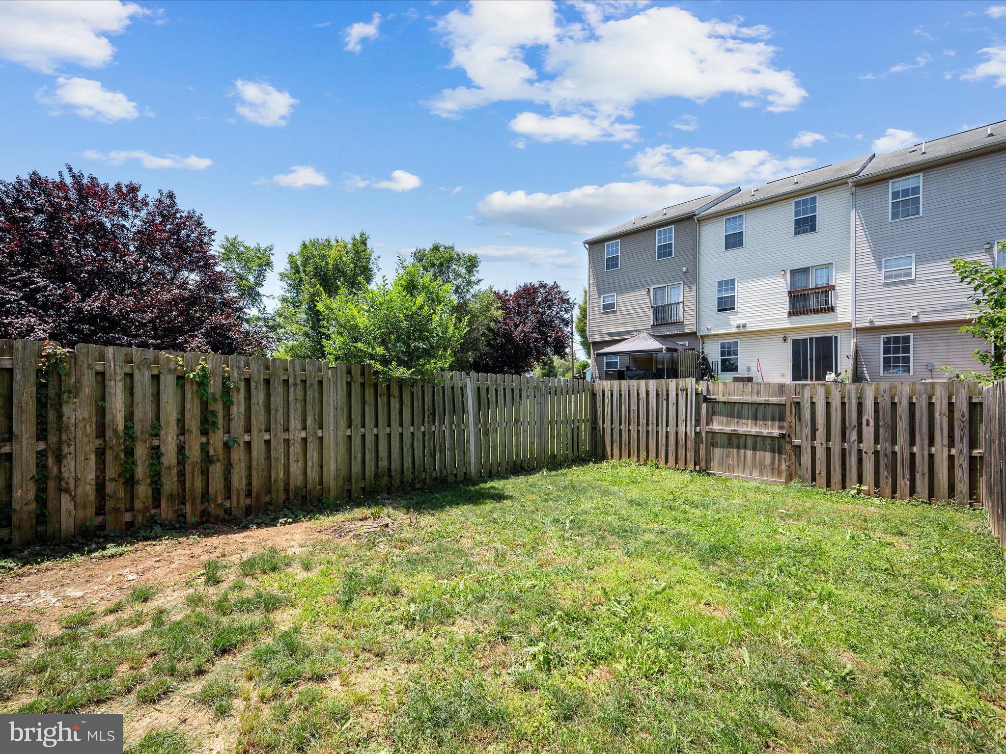 THE TOWNES OF INWOOD - Residential