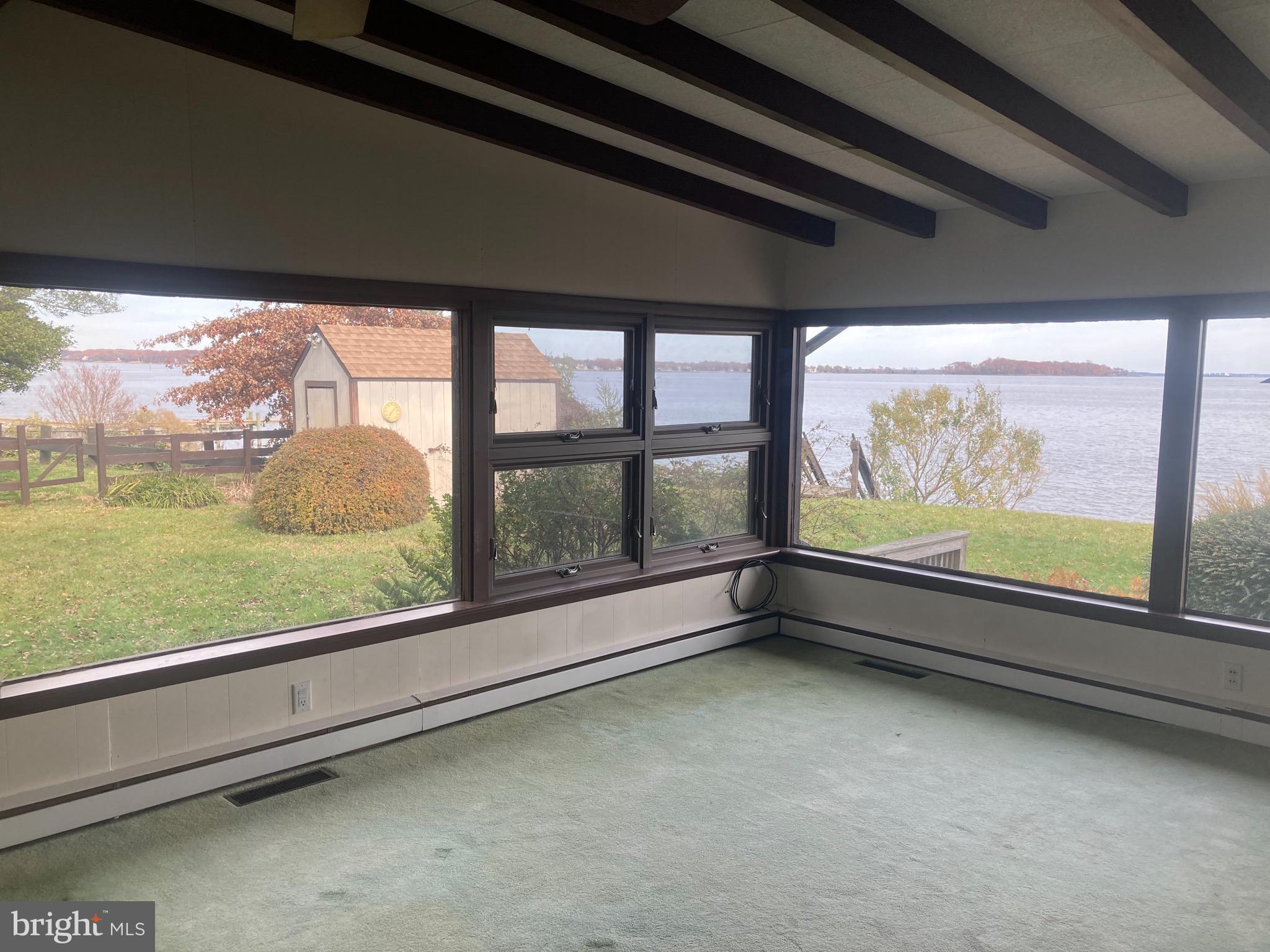 SHOREHAM BEACH - Residential