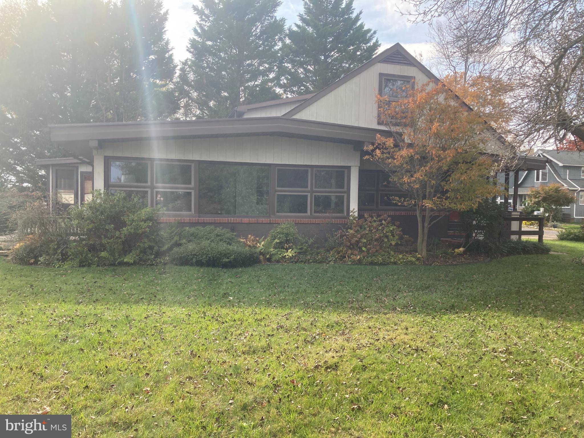 SHOREHAM BEACH - Residential