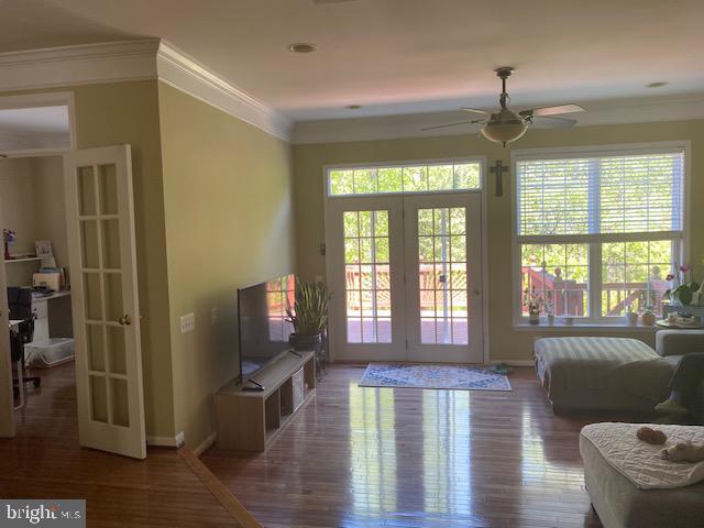 LOUDOUN PARKWAY CENTER - Residential Lease