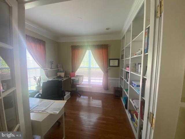 LOUDOUN PARKWAY CENTER - Residential Lease