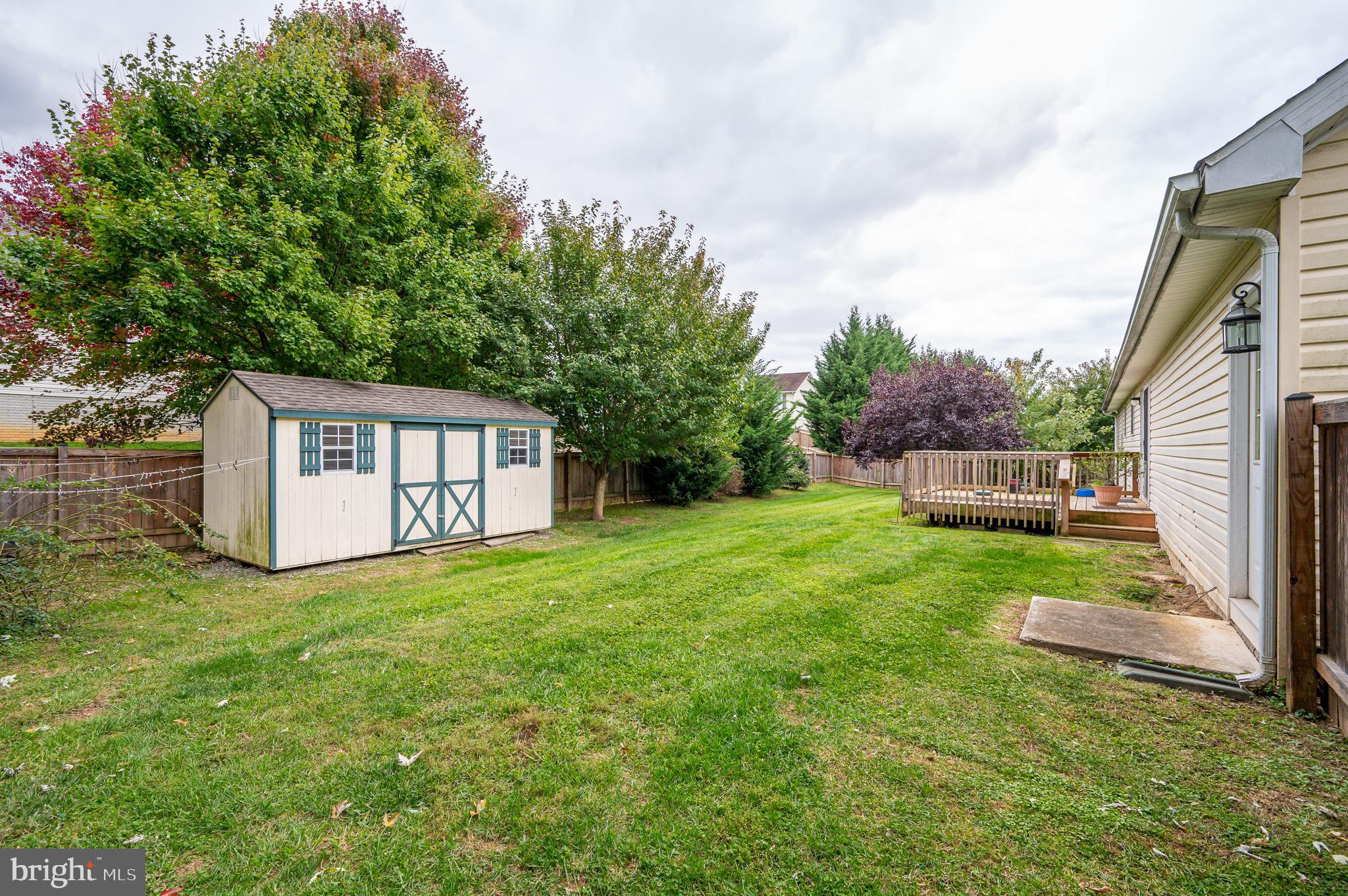 FORT HILL FARMS - Residential