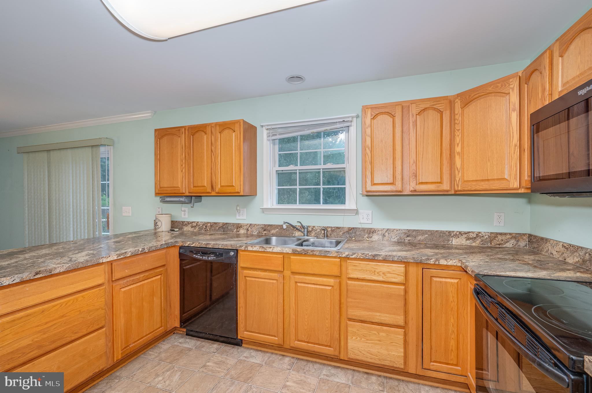 FORT HILL FARMS - Residential