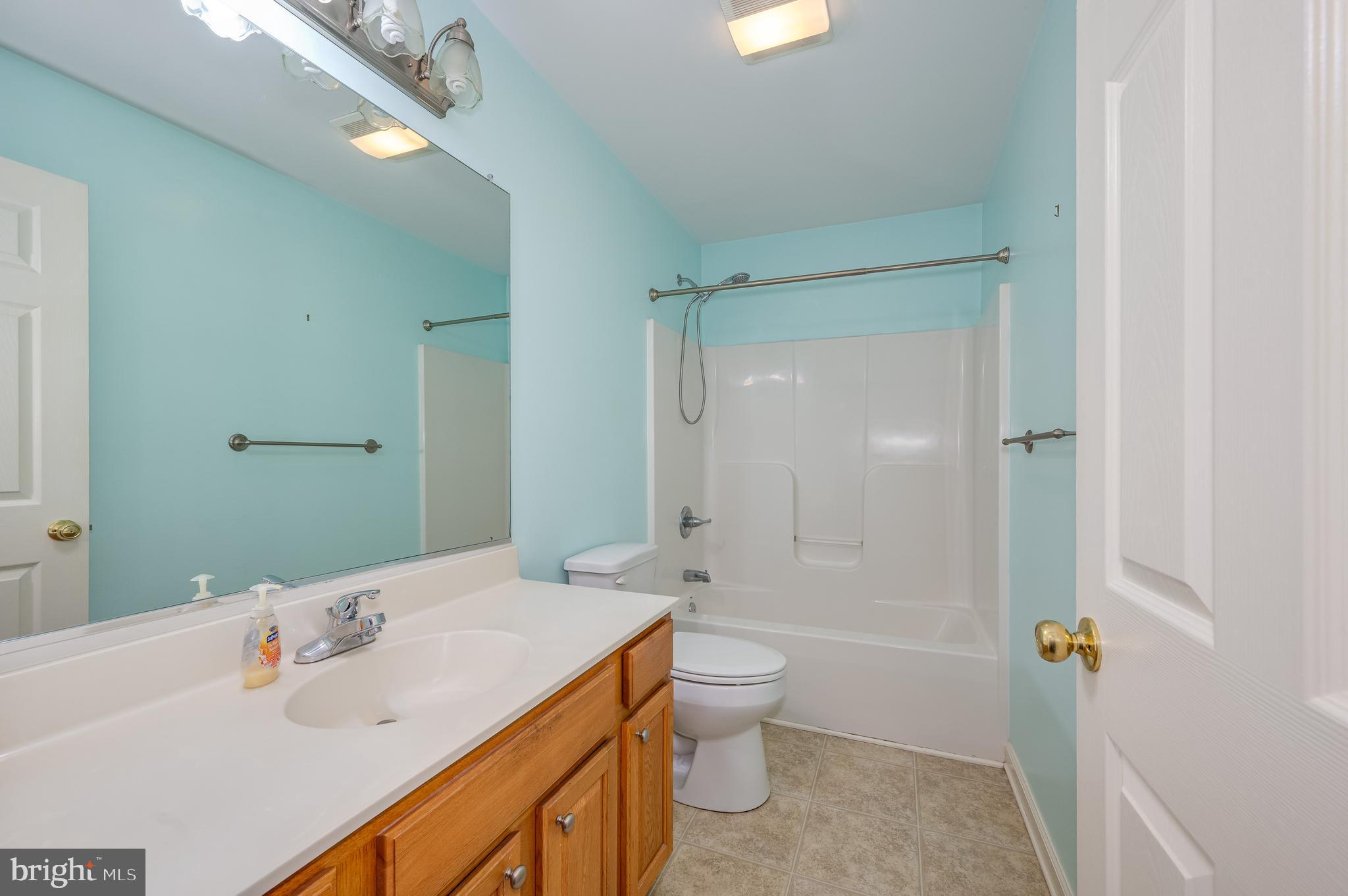 FORT HILL FARMS - Residential