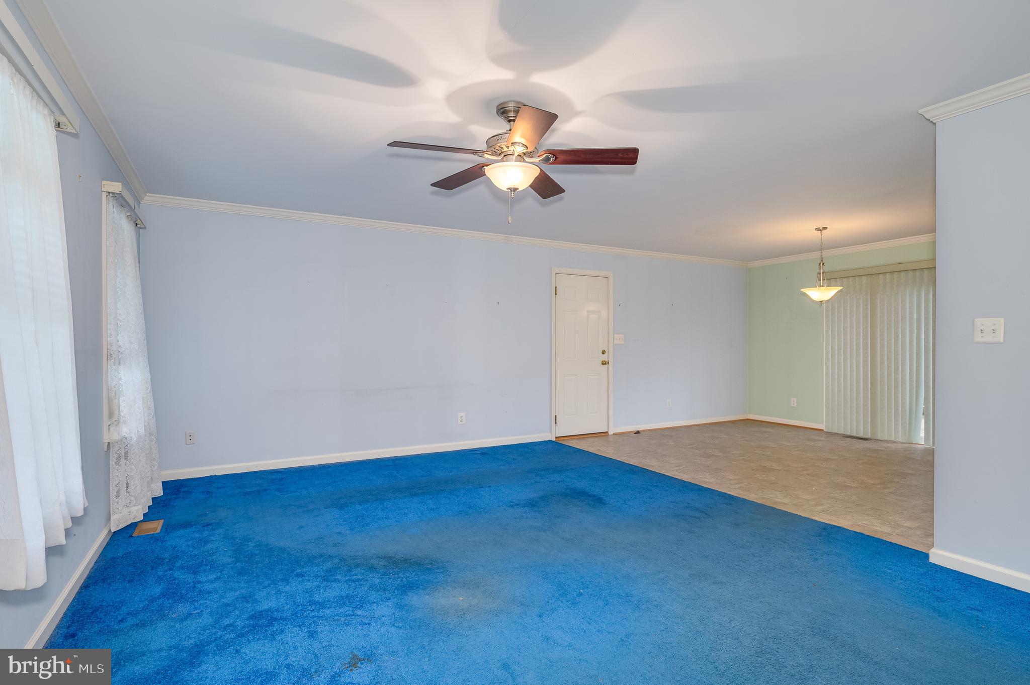 FORT HILL FARMS - Residential