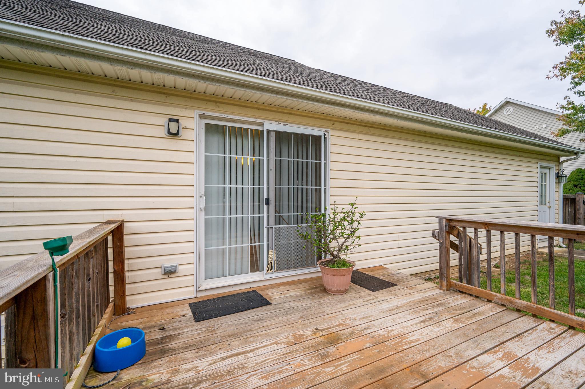 FORT HILL FARMS - Residential