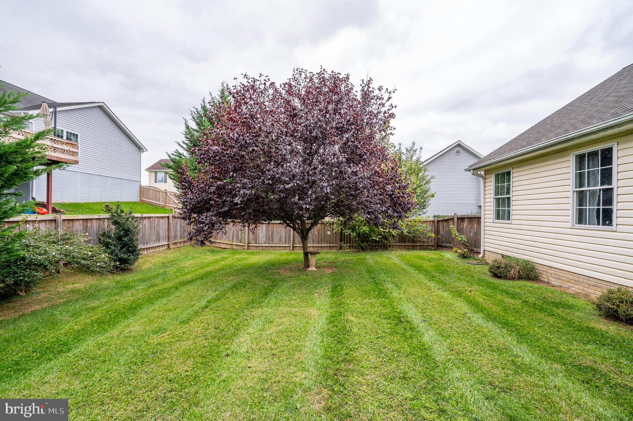 FORT HILL FARMS - Residential