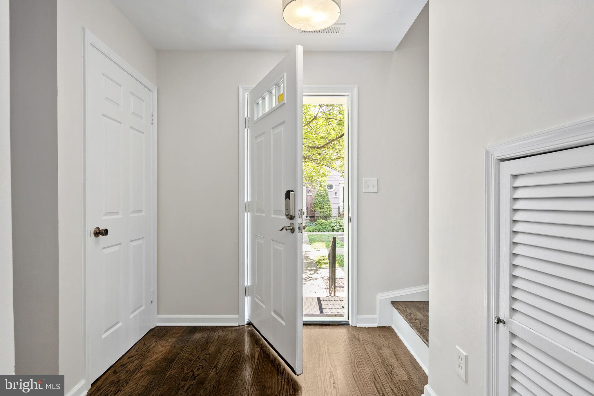 KENWOOD FOREST - Residential