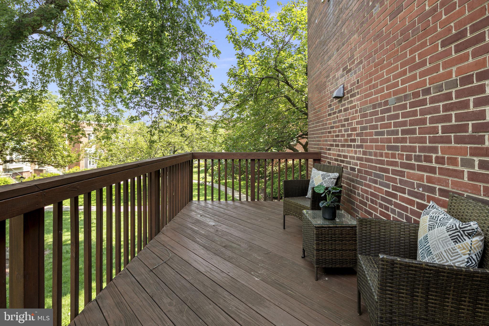 KENWOOD FOREST - Residential