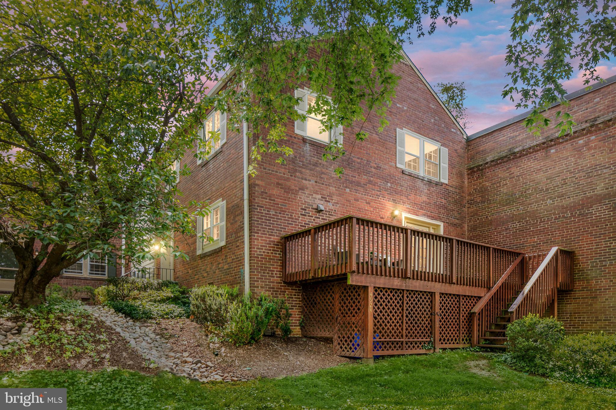 KENWOOD FOREST - Residential