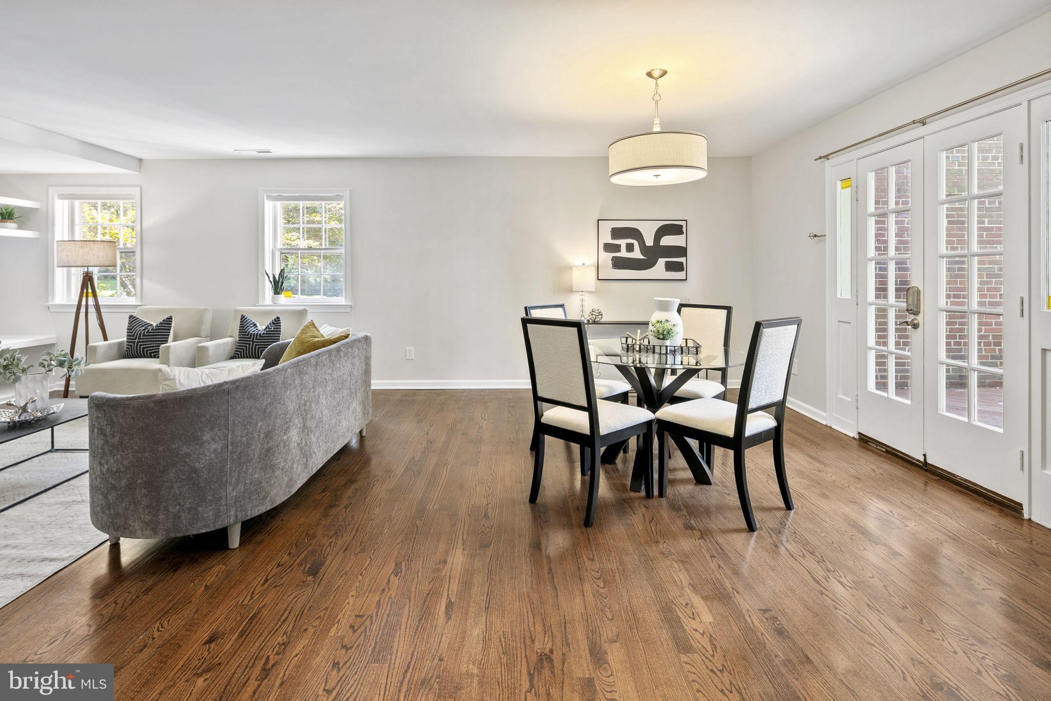 KENWOOD FOREST - Residential