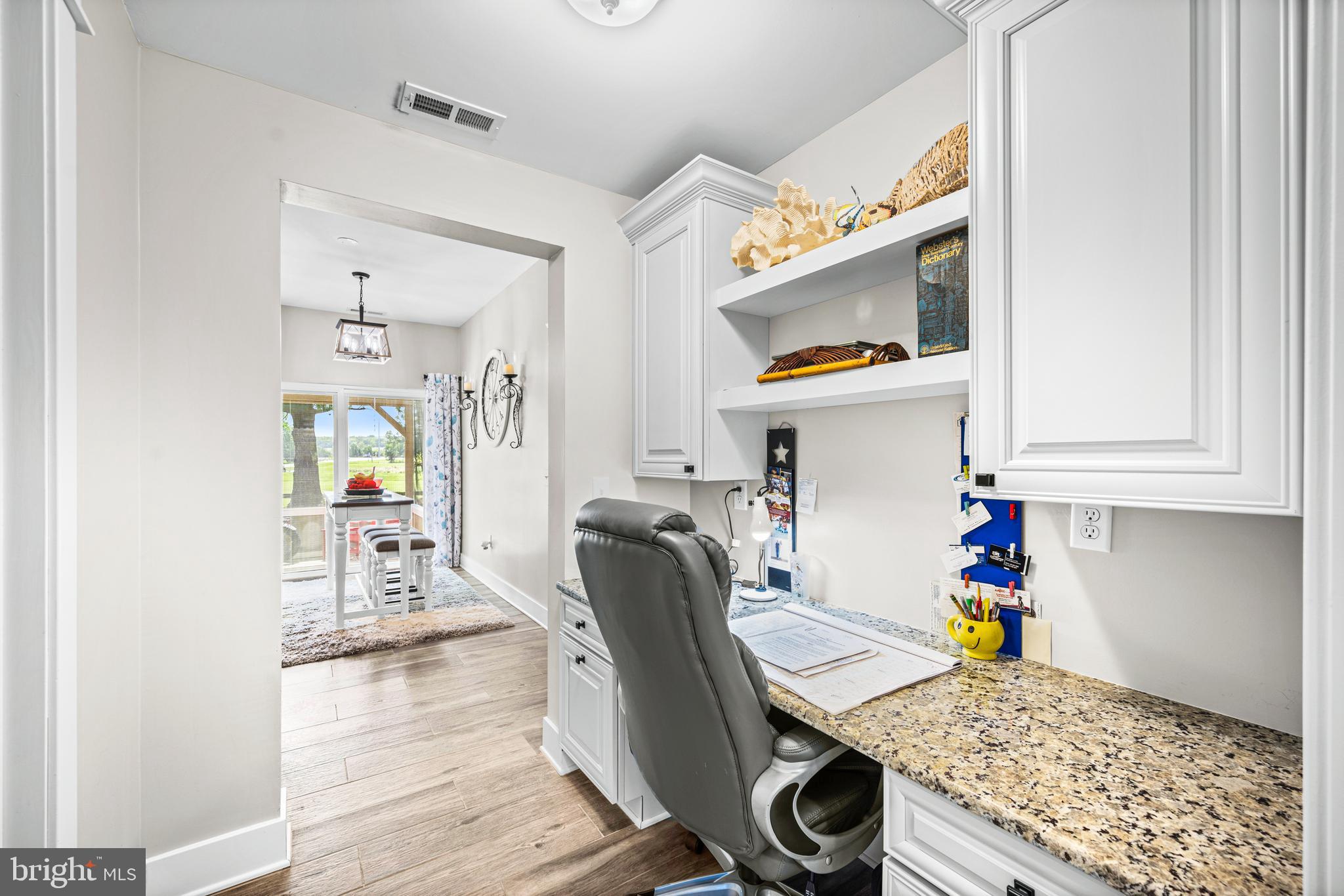 QUEENSTOWN HARBOR - Residential