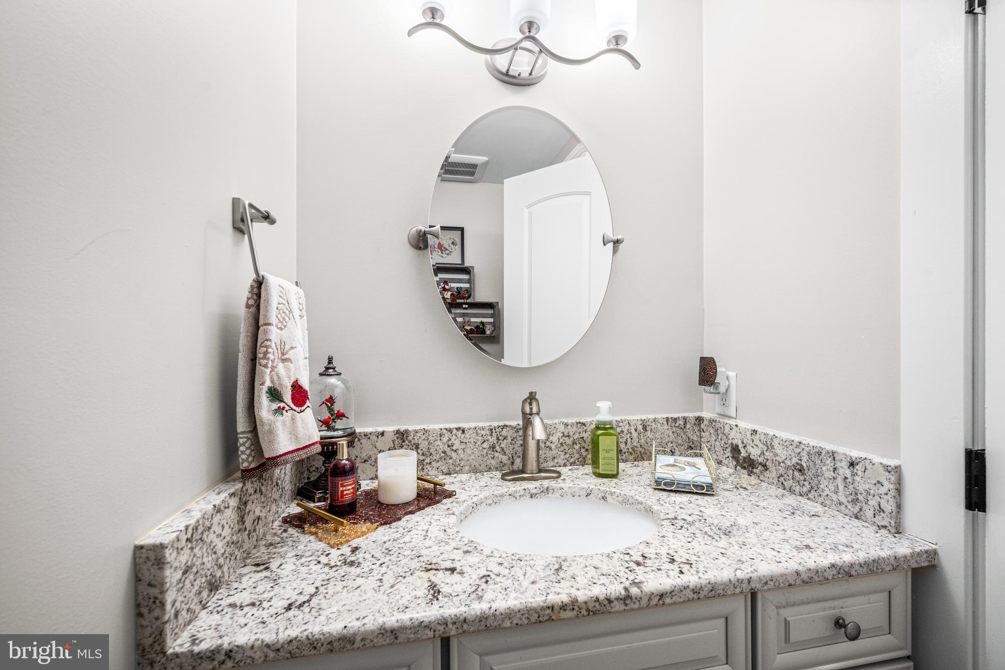 QUEENSTOWN HARBOR - Residential