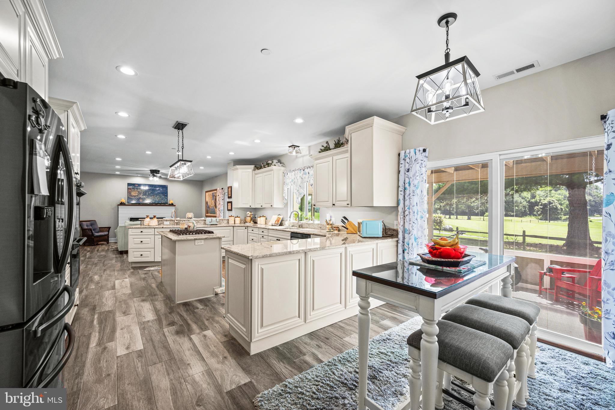 QUEENSTOWN HARBOR - Residential