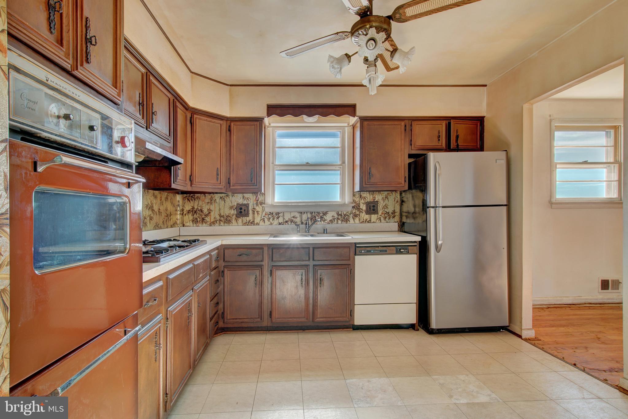 VALLEY VIEW - Residential