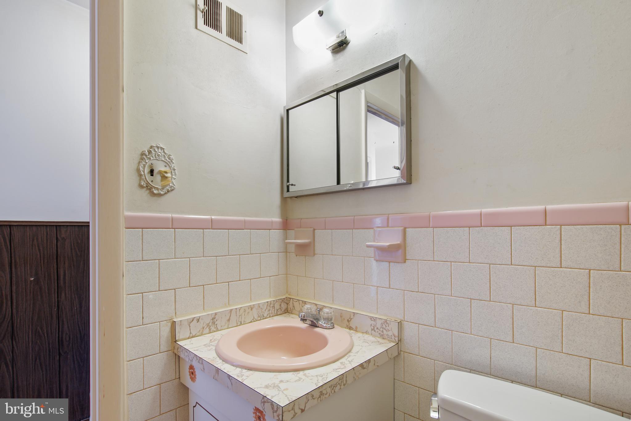 VALLEY VIEW - Residential