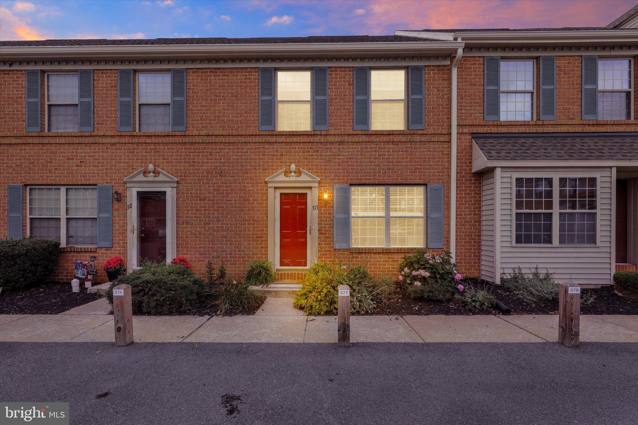 373 MEETINGHOUSE LANE